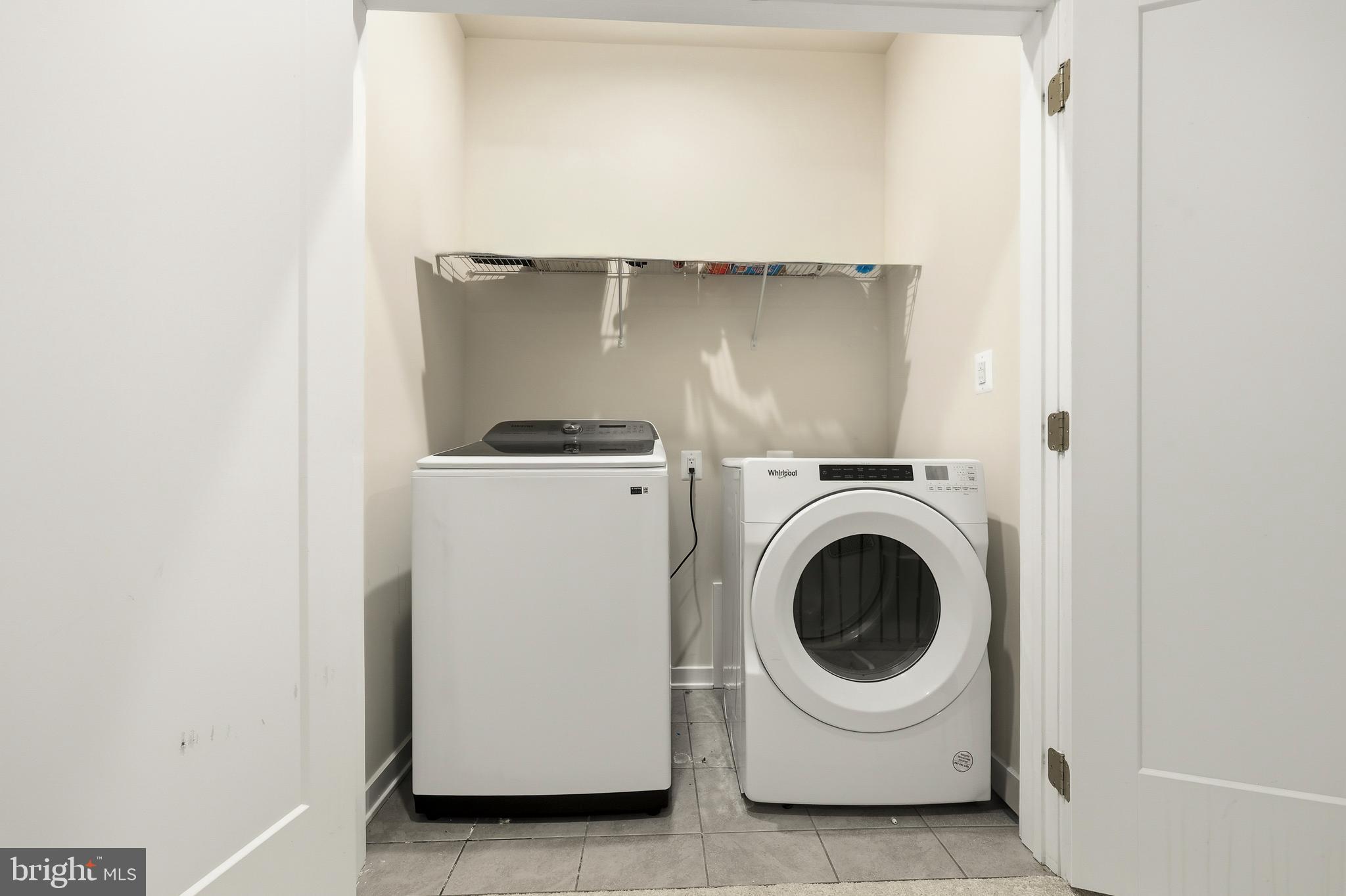 METRO WALK AT MOOREFIELD STATION - Residential