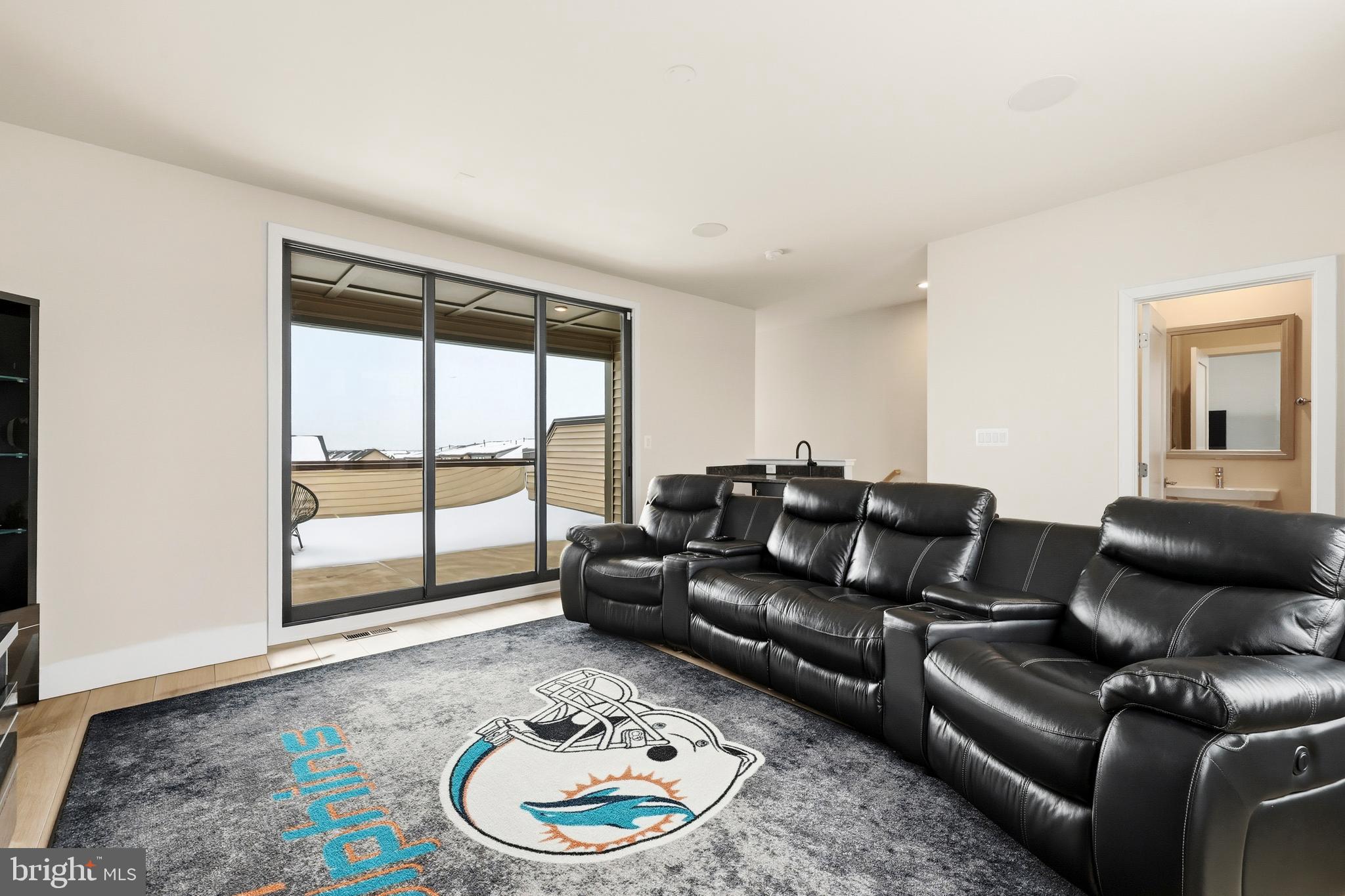 METRO WALK AT MOOREFIELD STATION - Residential