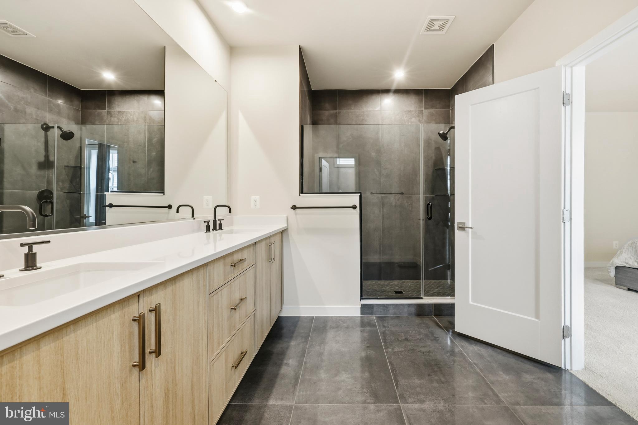 METRO WALK AT MOOREFIELD STATION - Residential