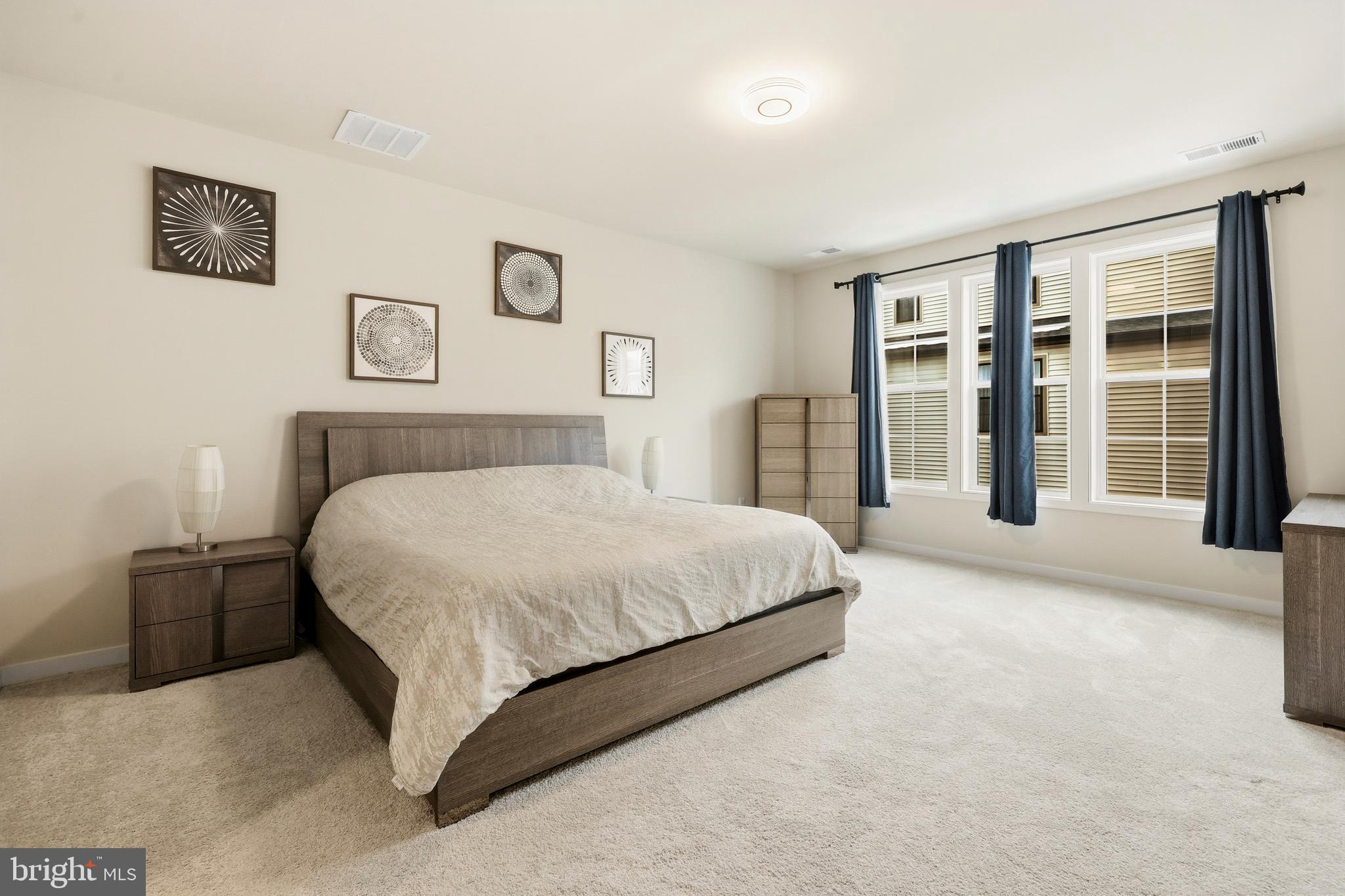 METRO WALK AT MOOREFIELD STATION - Residential