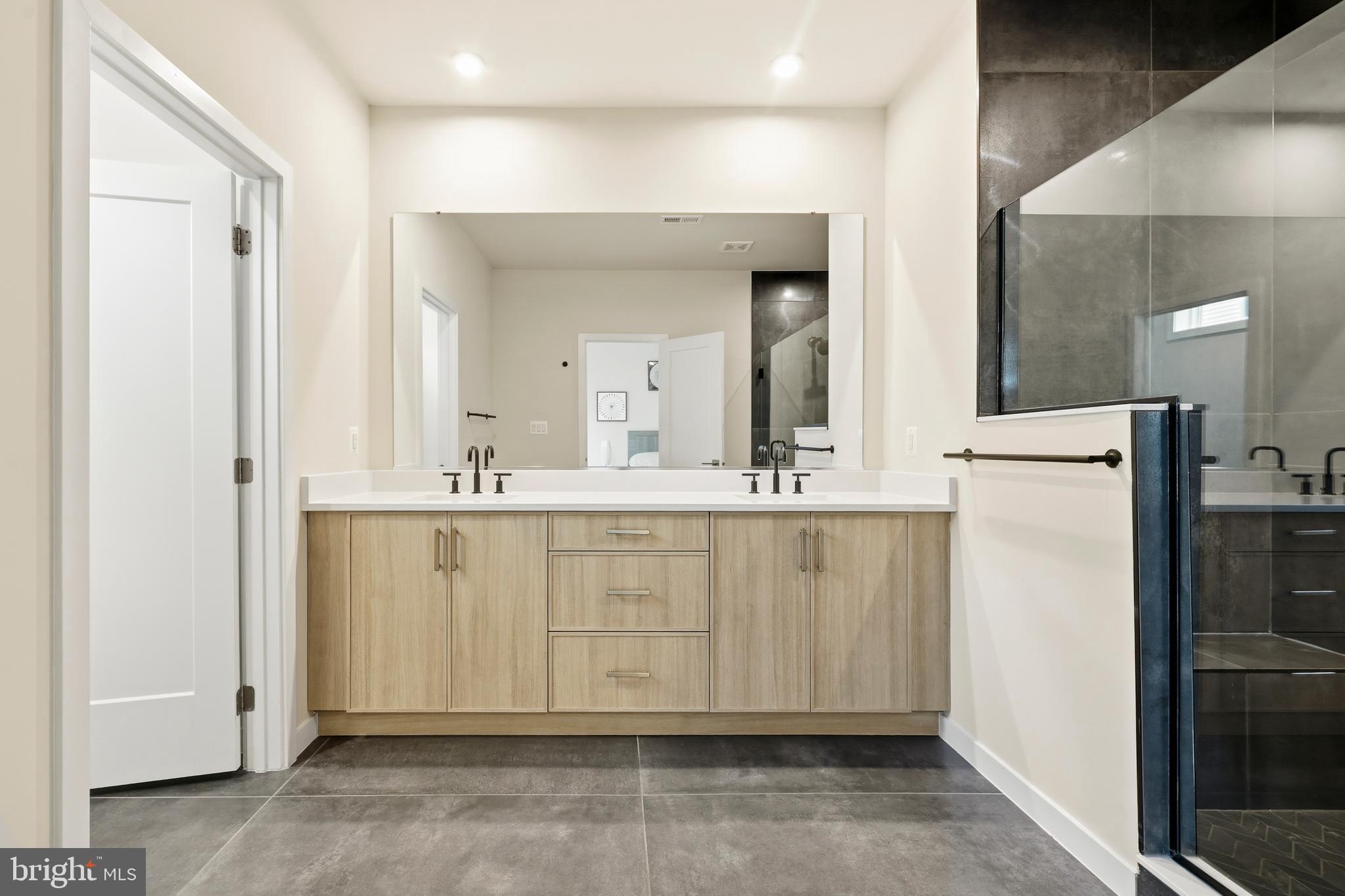 METRO WALK AT MOOREFIELD STATION - Residential