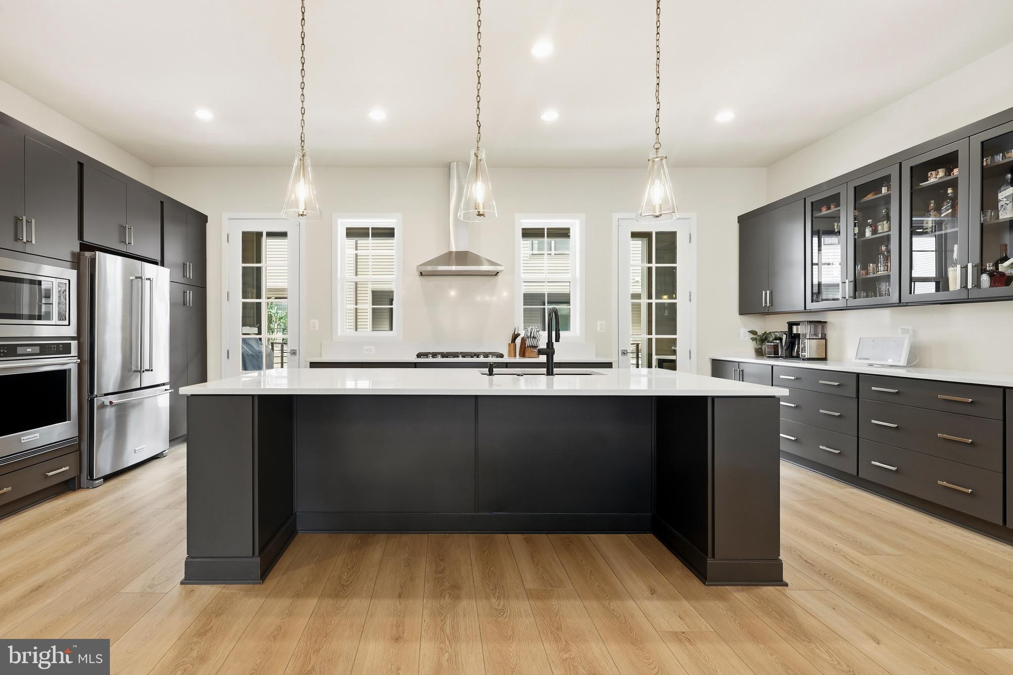 METRO WALK AT MOOREFIELD STATION - Residential