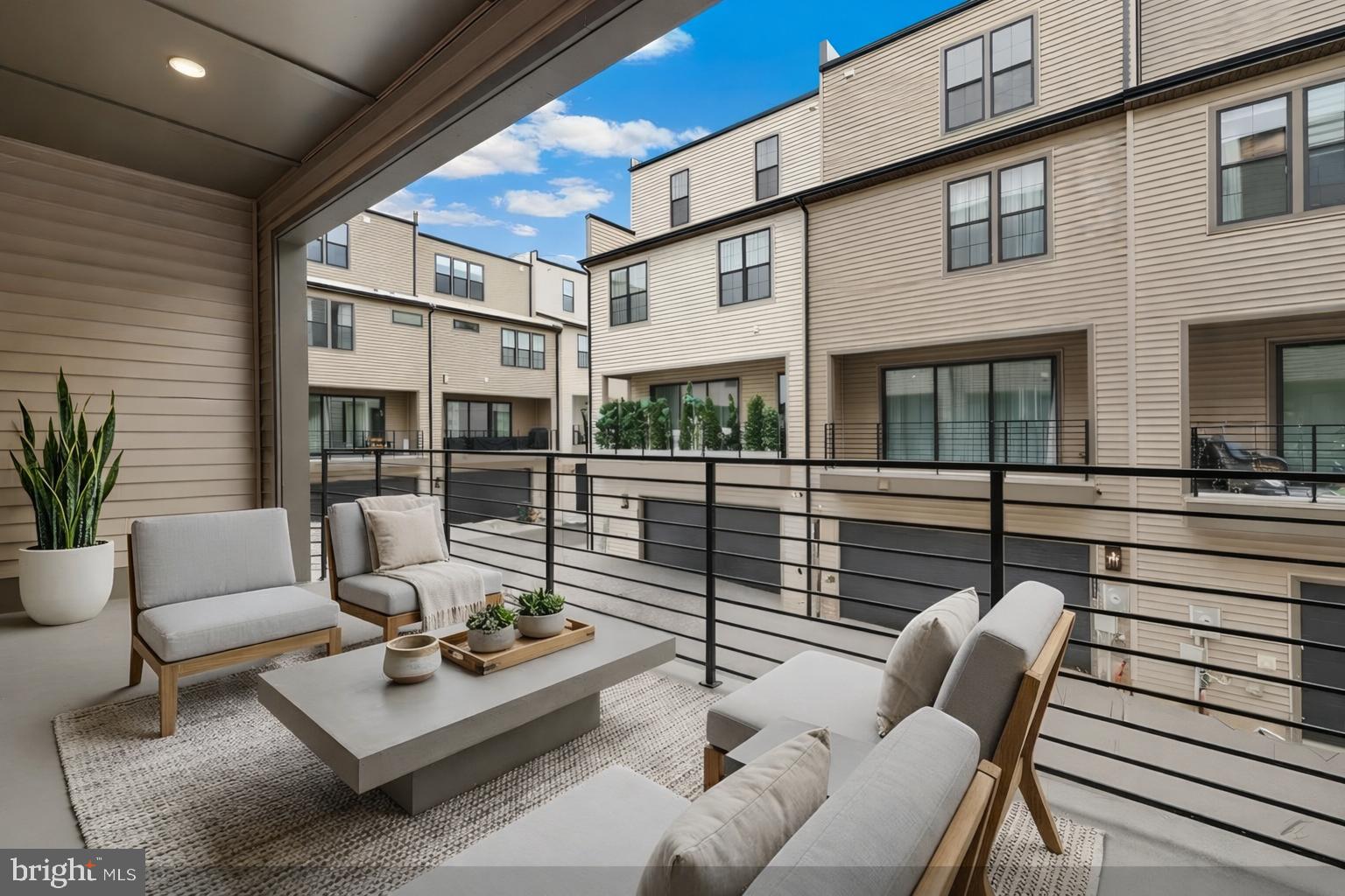 METRO WALK AT MOOREFIELD STATION - Residential