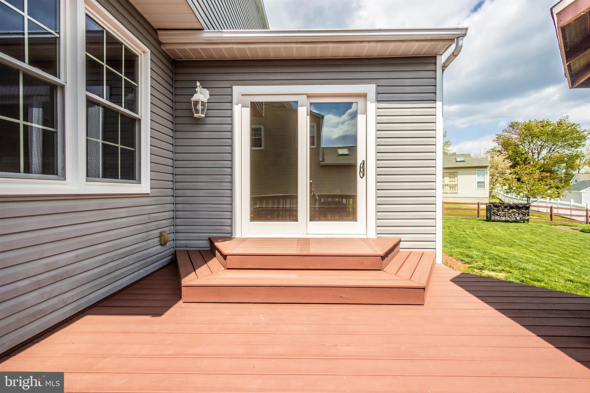 SEVEN OAKS - Residential