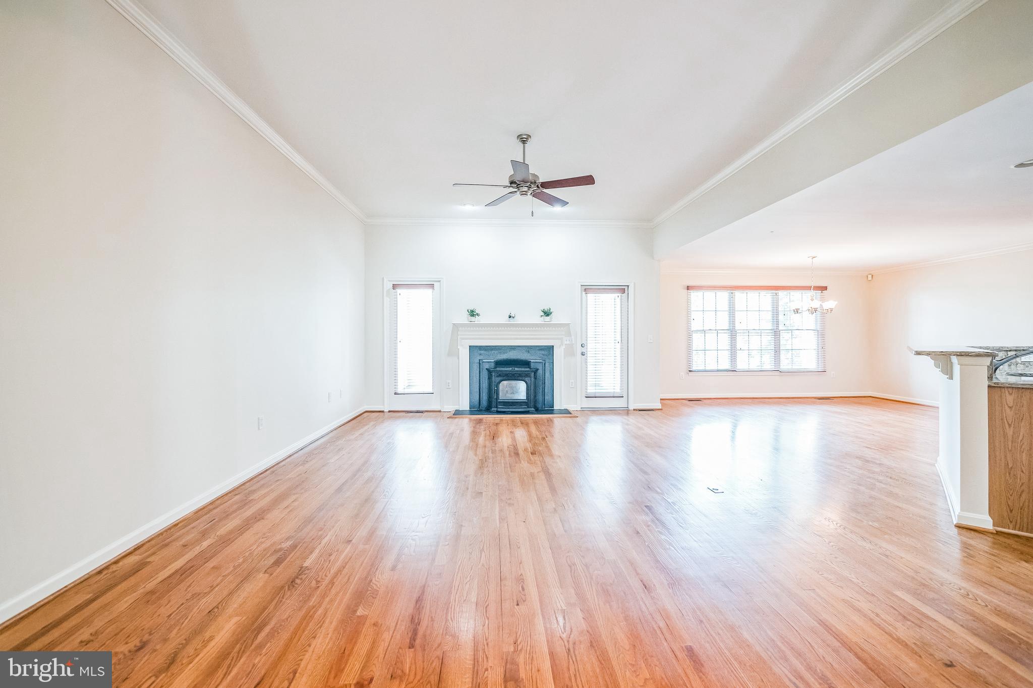 FOXFIELD AT MIDDLETOWN - Residential