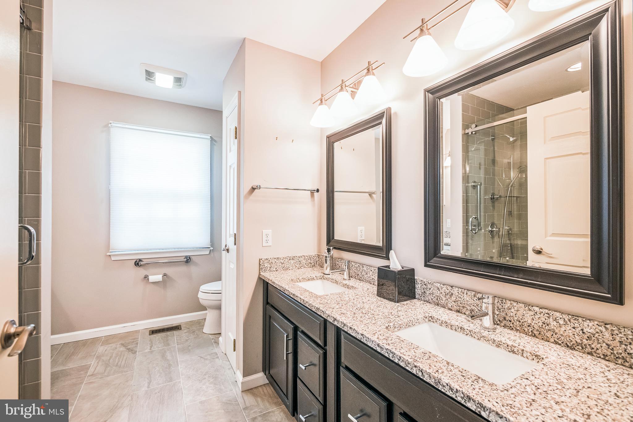 FOXFIELD AT MIDDLETOWN - Residential