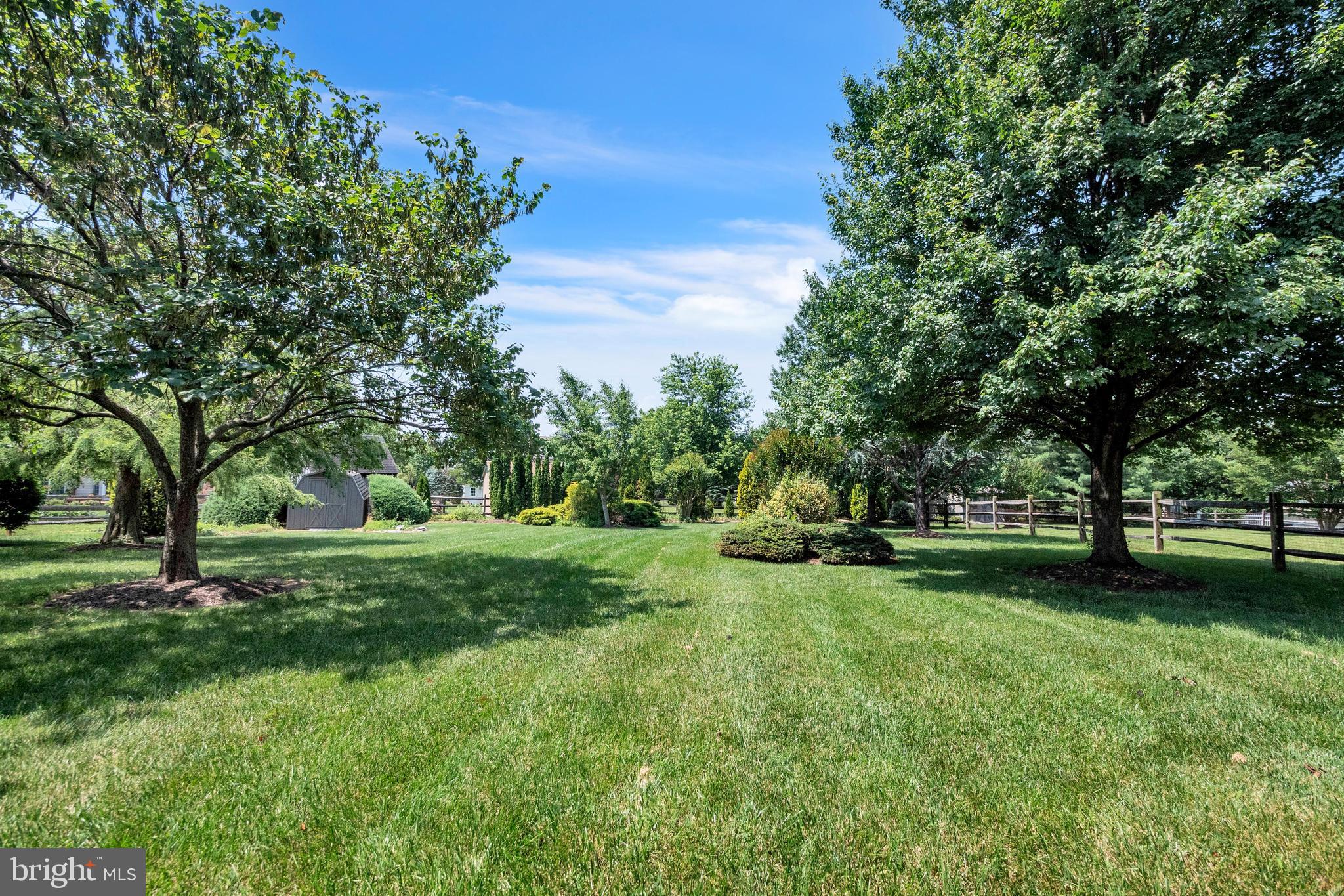 FOXFIELD AT MIDDLETOWN - Residential