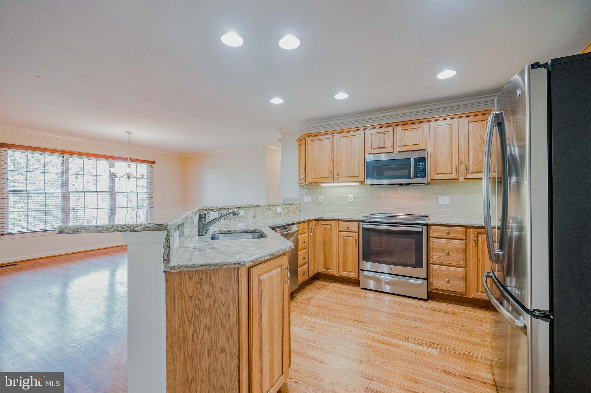 FOXFIELD AT MIDDLETOWN - Residential