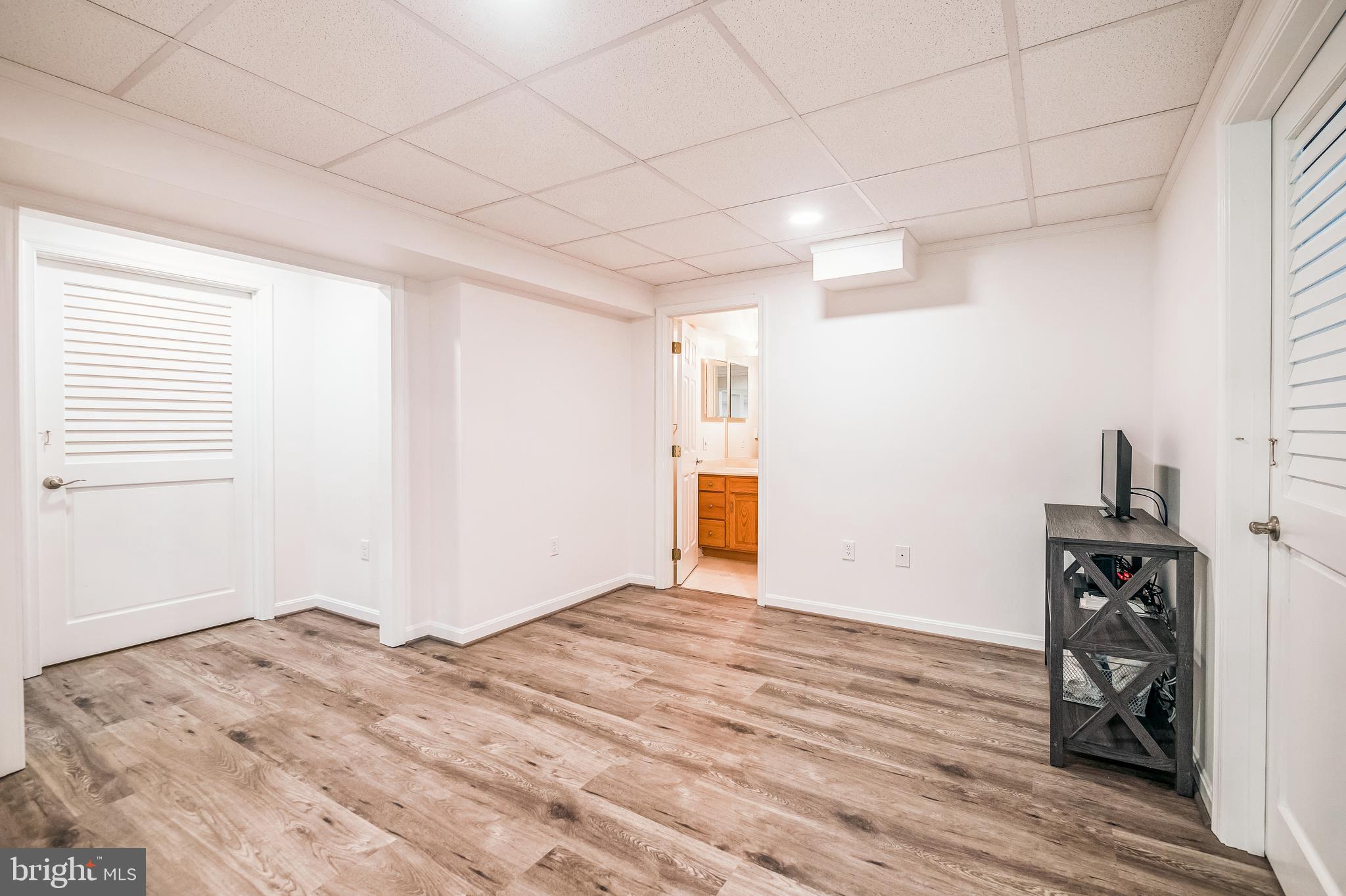 FOXFIELD AT MIDDLETOWN - Residential