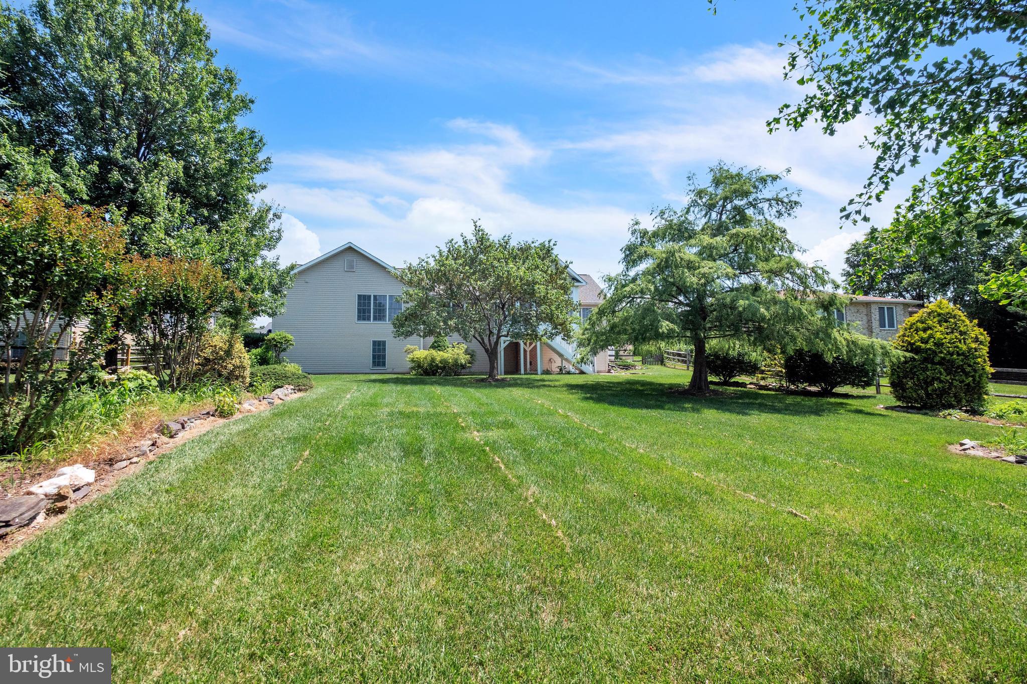 FOXFIELD AT MIDDLETOWN - Residential