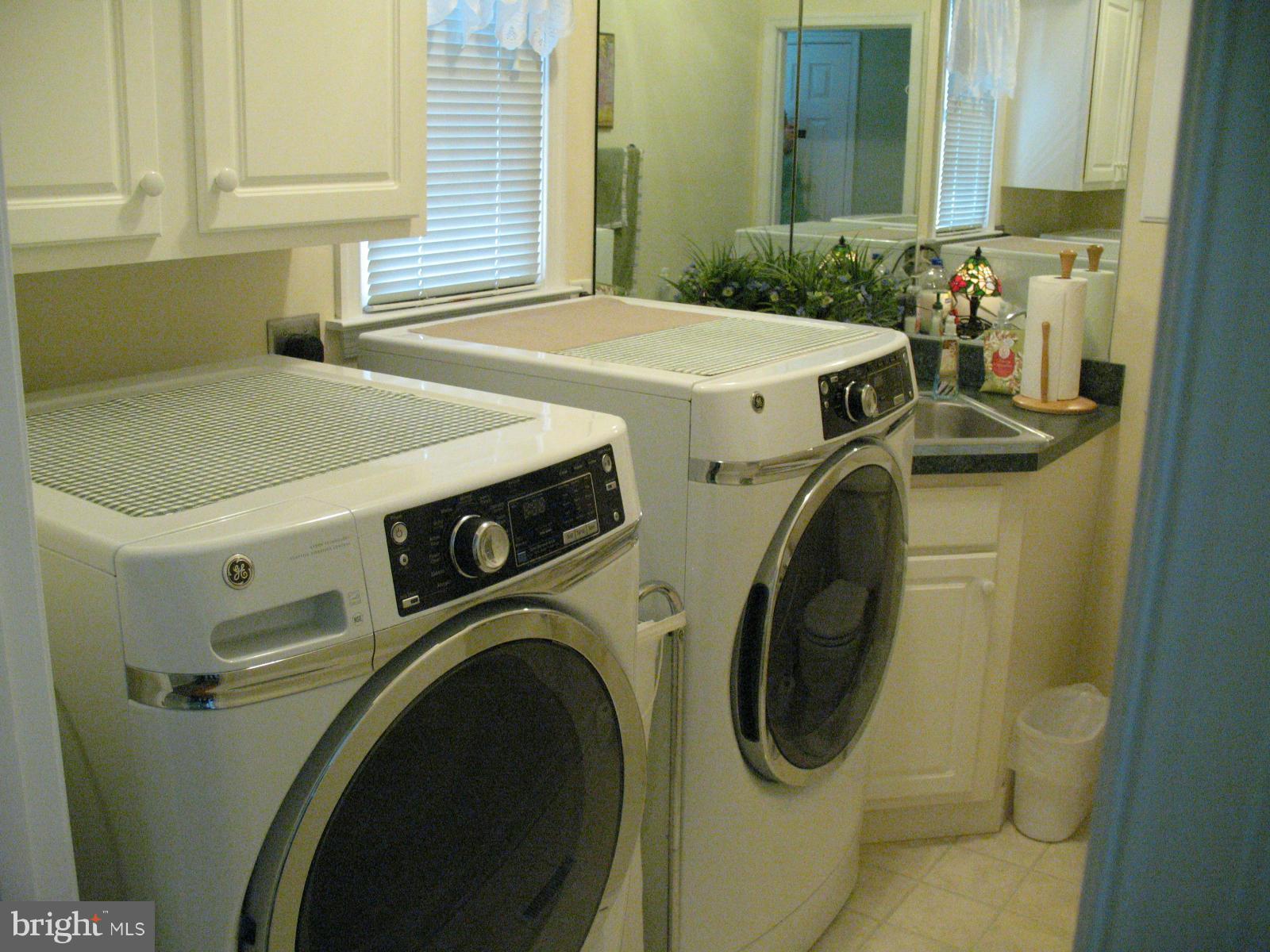 FAIRVIEW - Residential