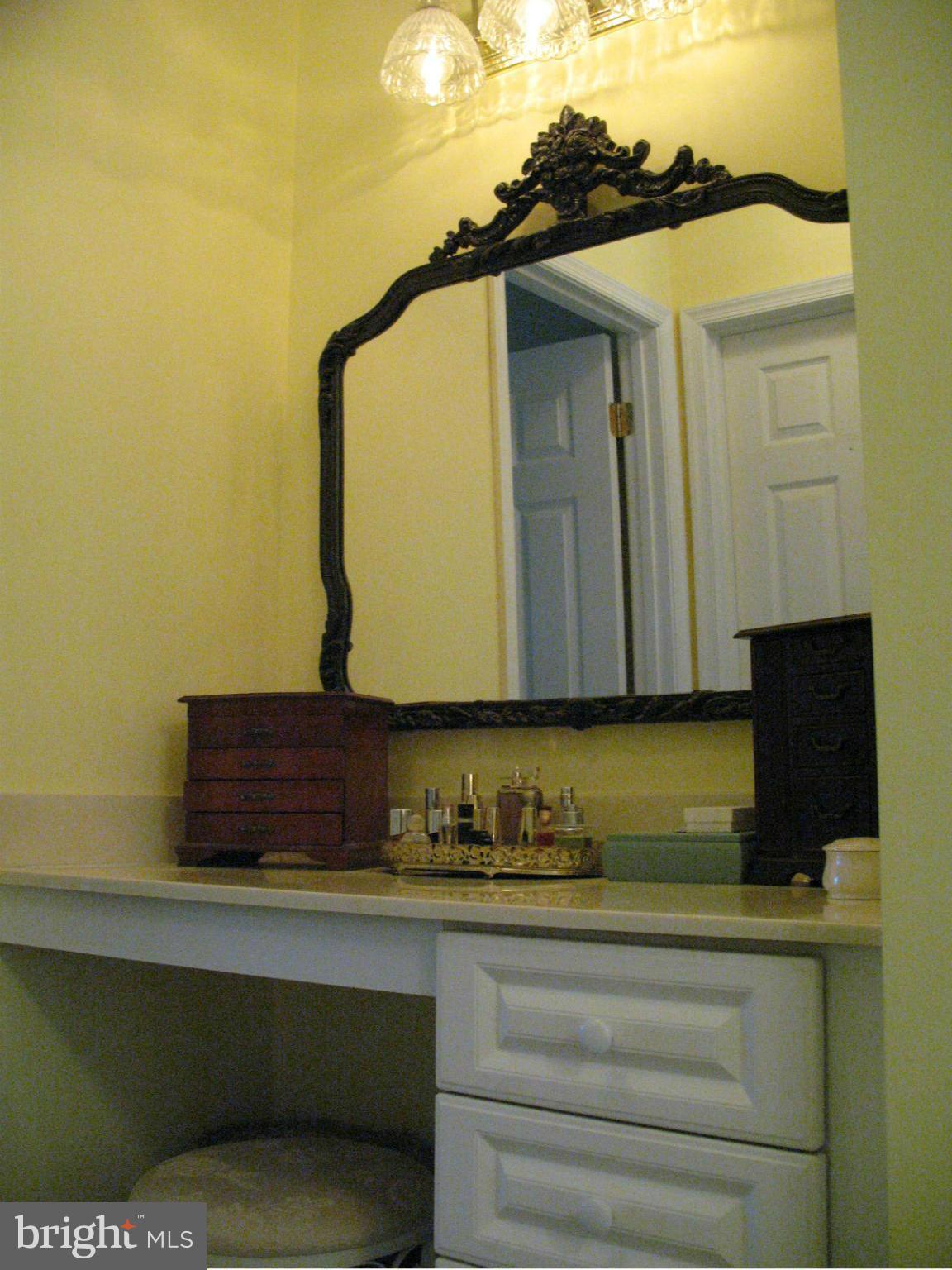 FAIRVIEW - Residential