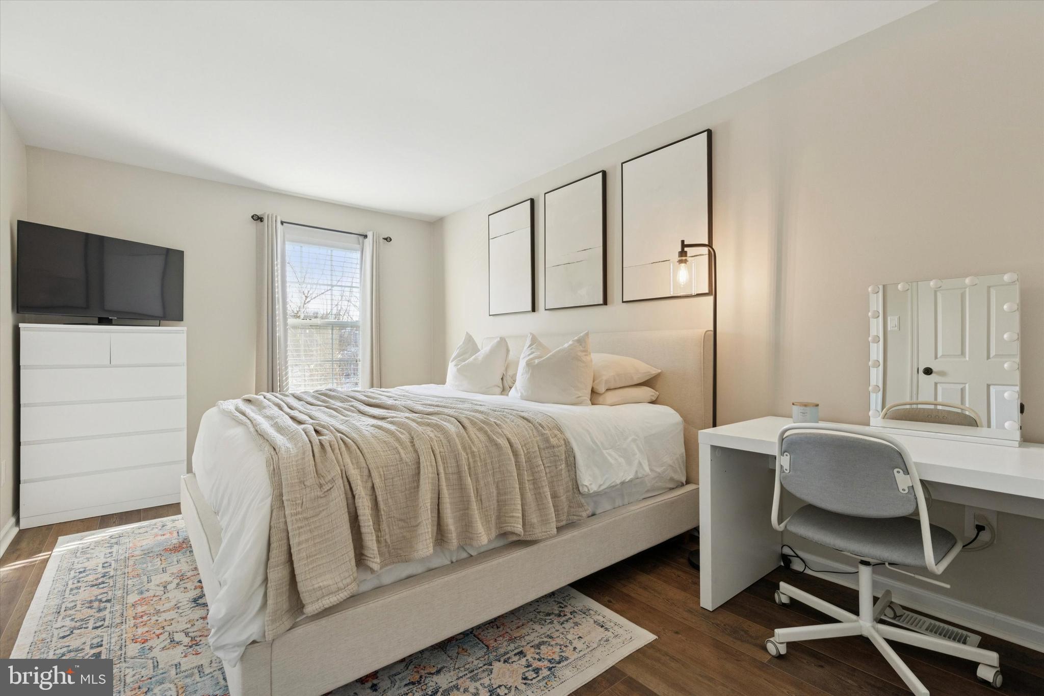 LIBERTY KNOLL - Residential