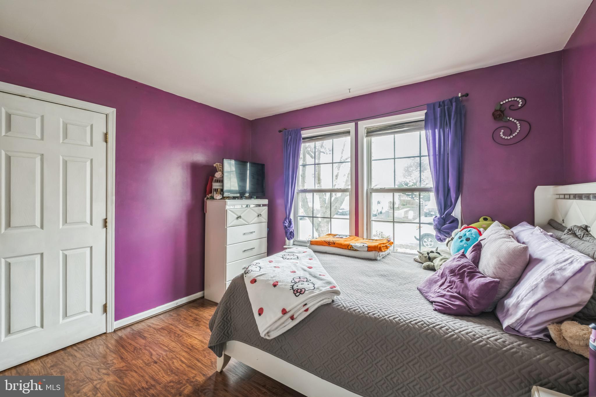 RIVER CREST - Residential