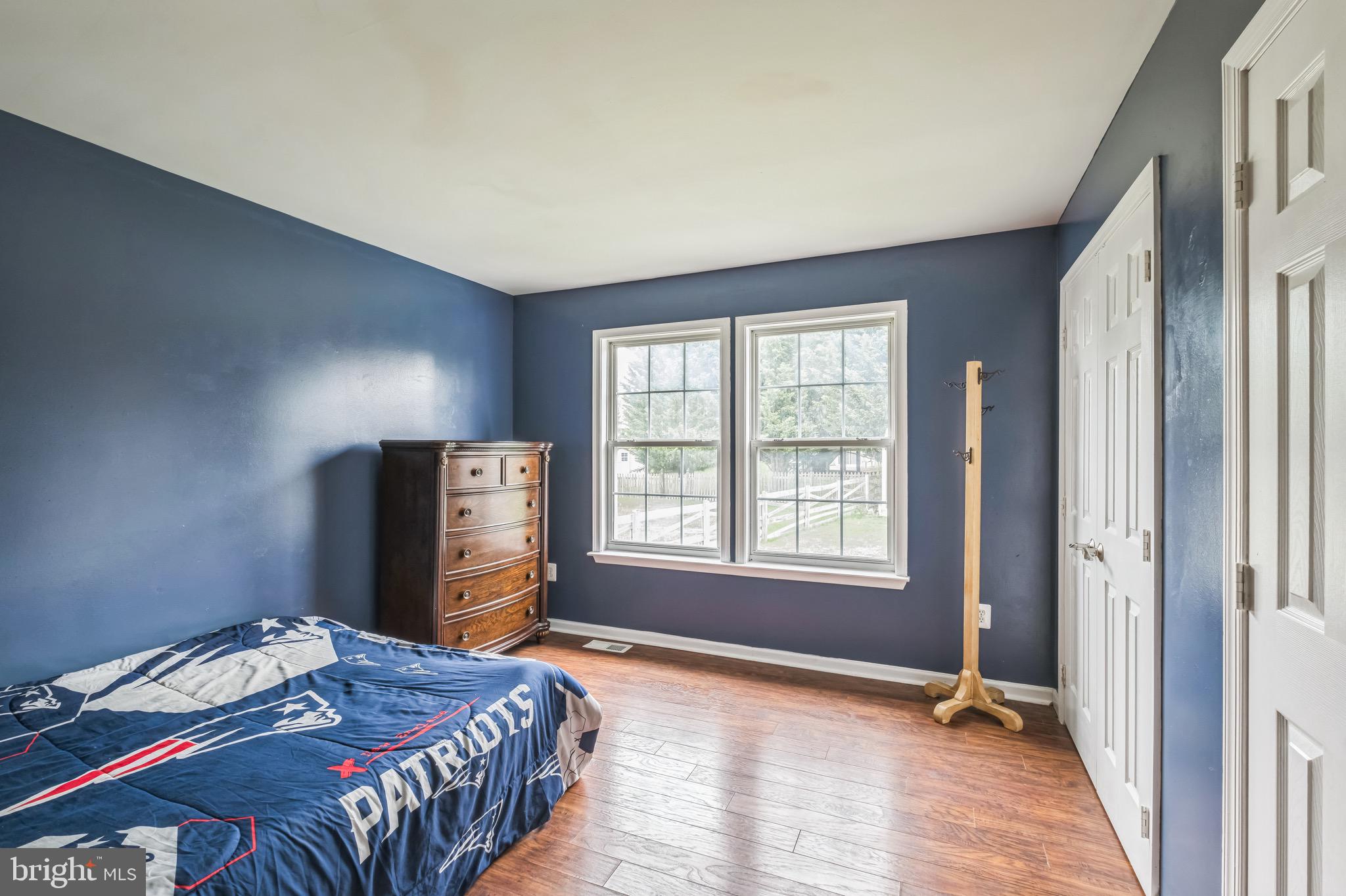 RIVER CREST - Residential