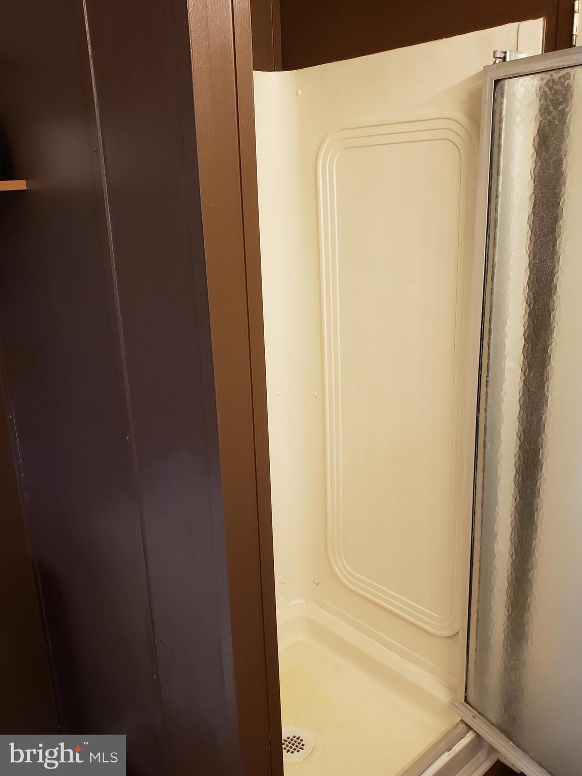 HIDDEN RIVER - Residential