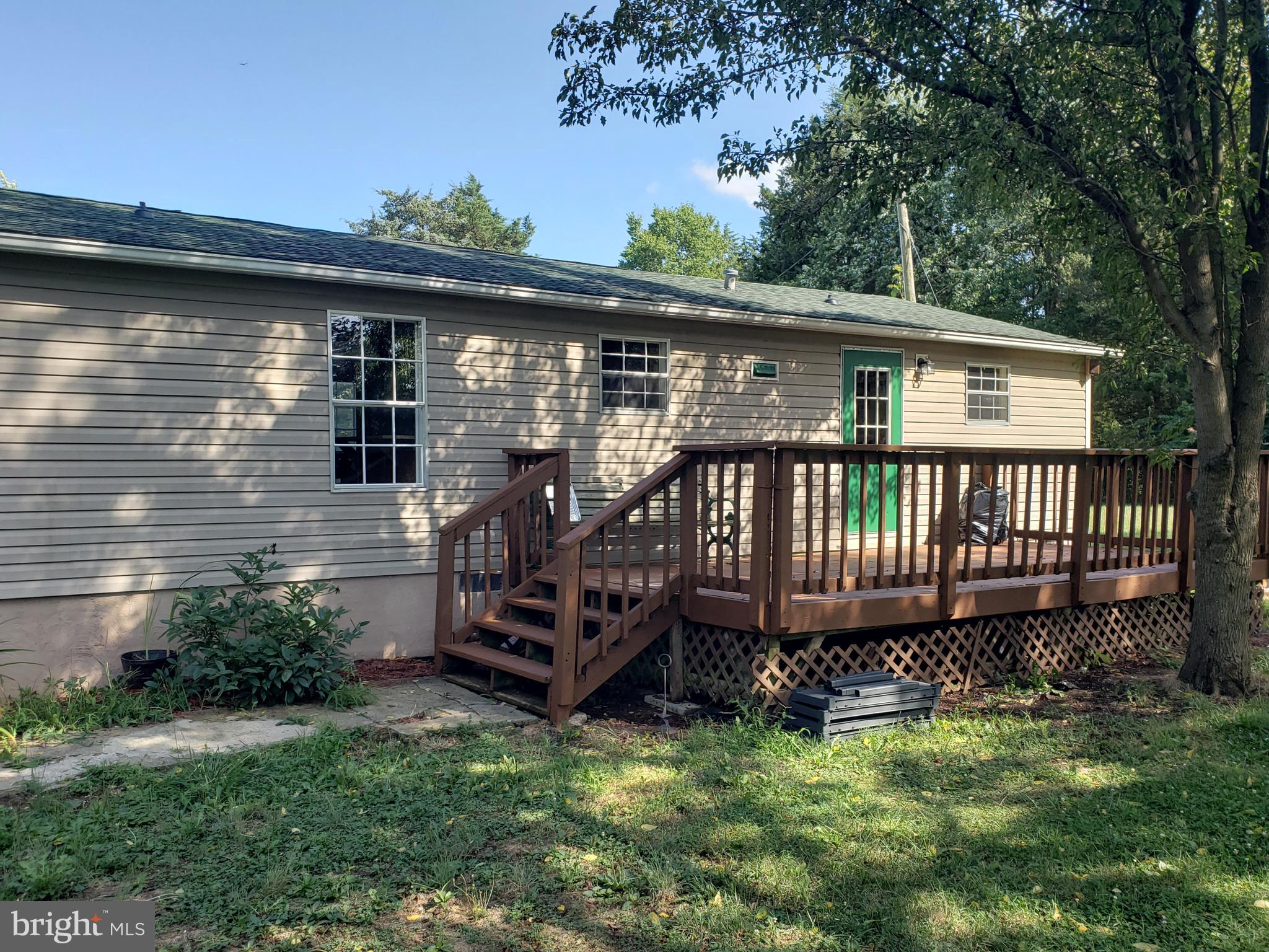 HIDDEN RIVER - Residential