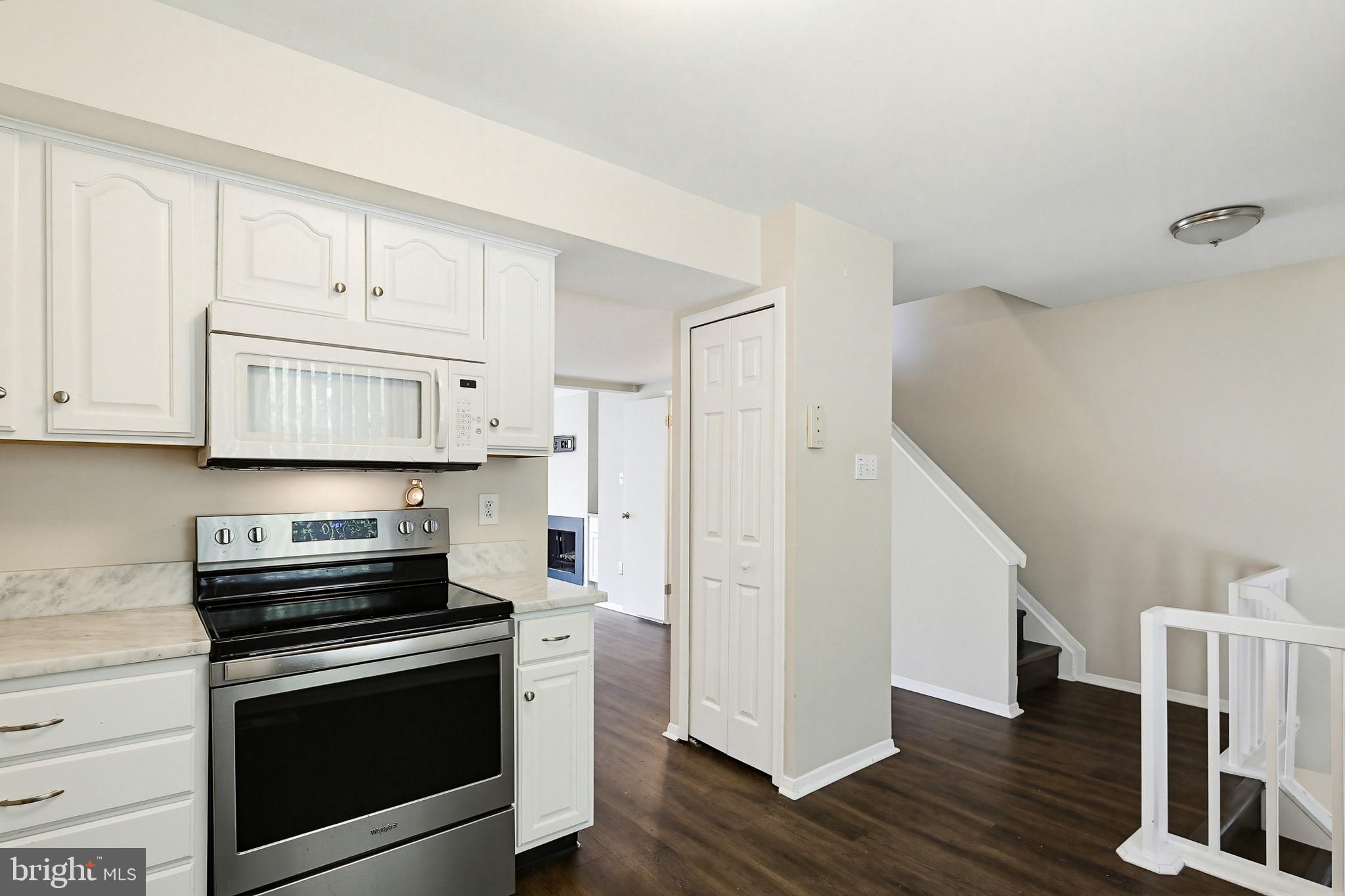 VILLAGE OF OWEN BROWN - Residential