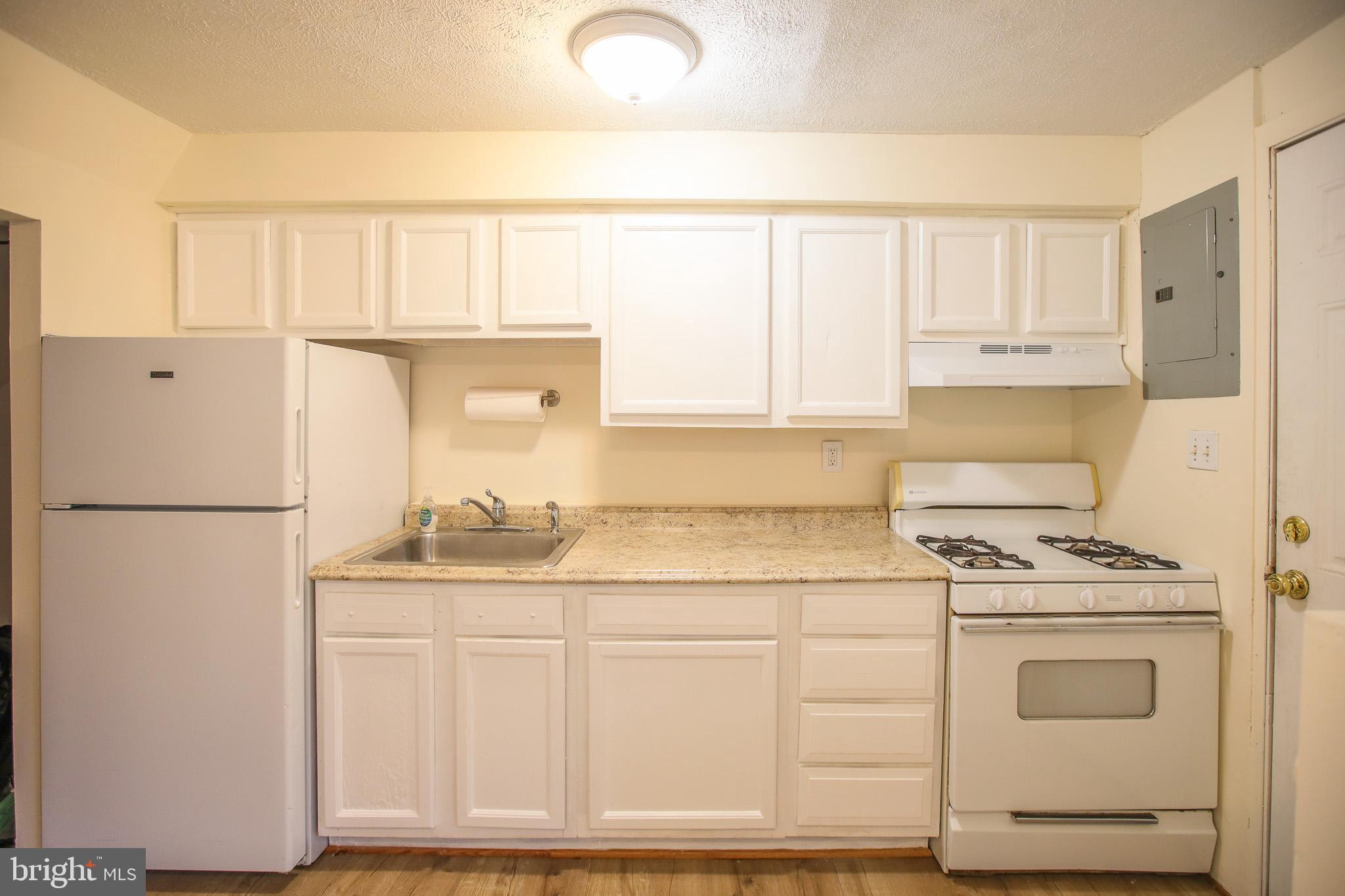 SOUTHFIELD - Residential