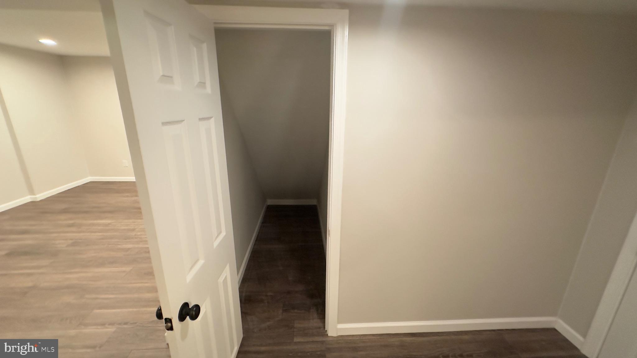 WINDING CREEK - Residential