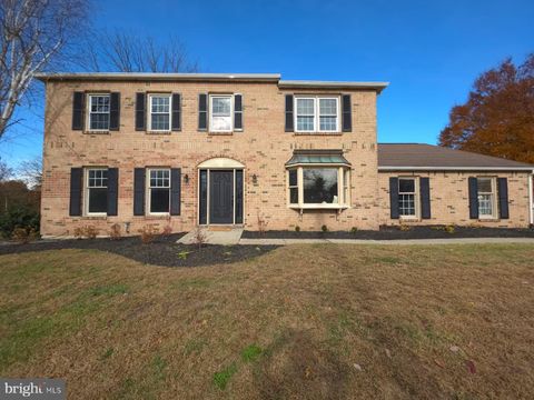15 THOMAS LANE GILBERTSVILLE PA 19525