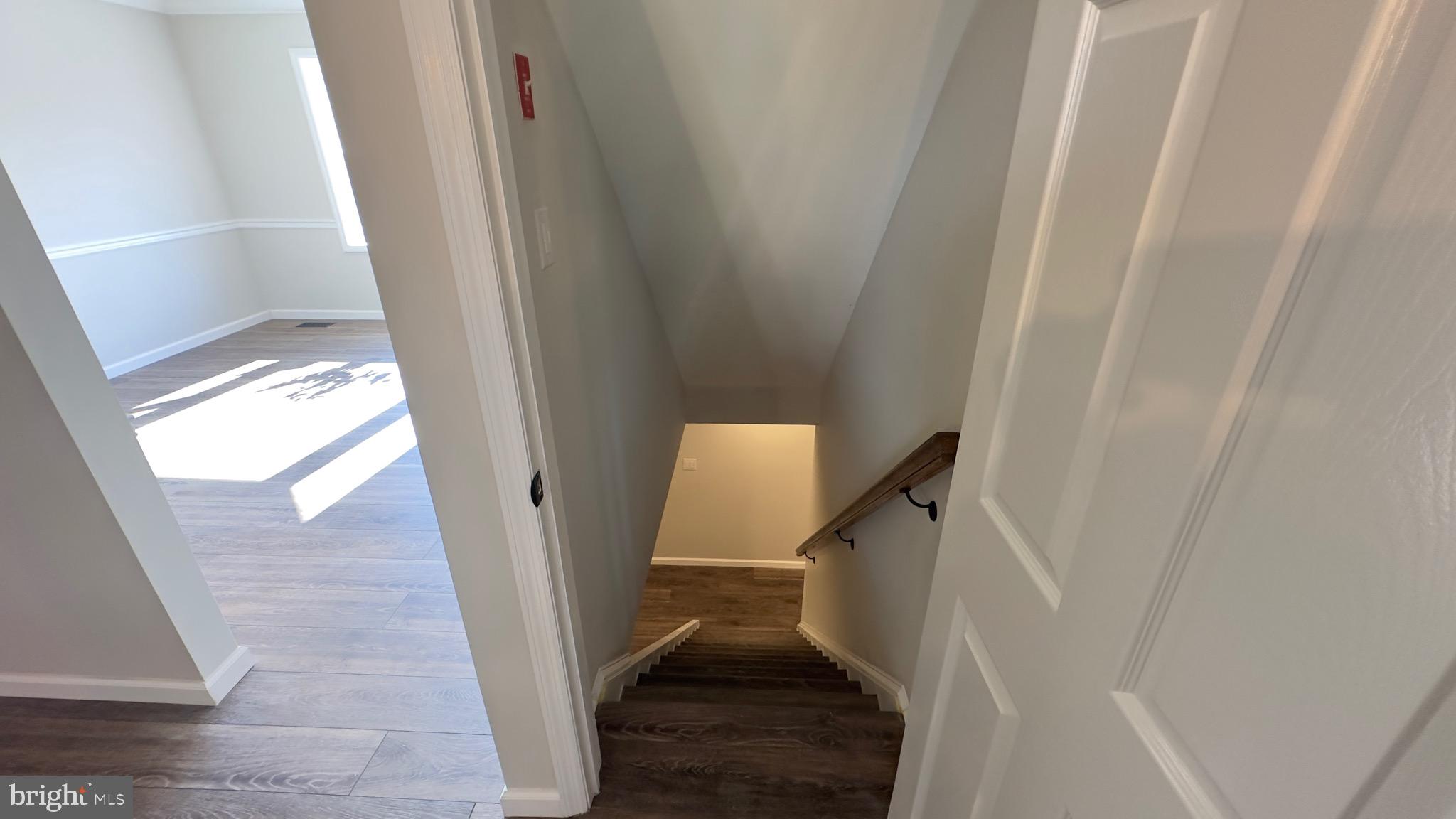 WINDING CREEK - Residential