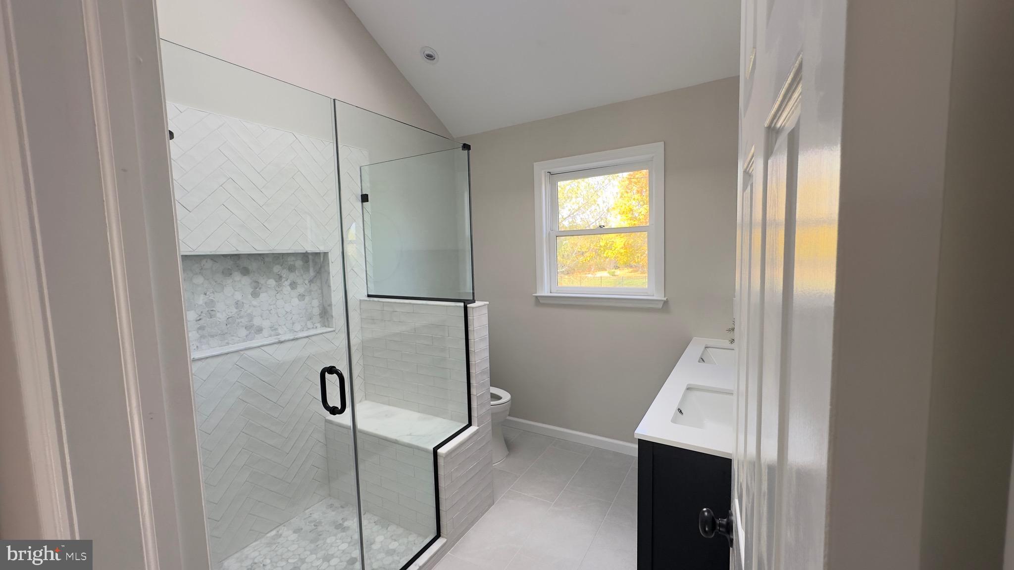 WINDING CREEK - Residential