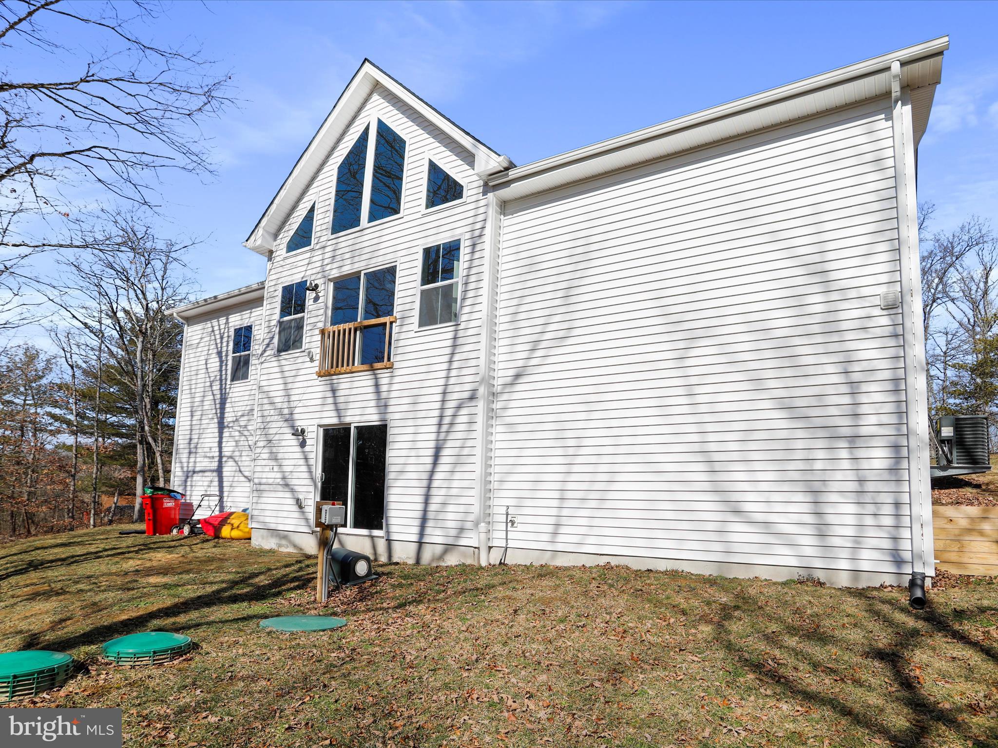 FAIRVIEW OAKS - Residential