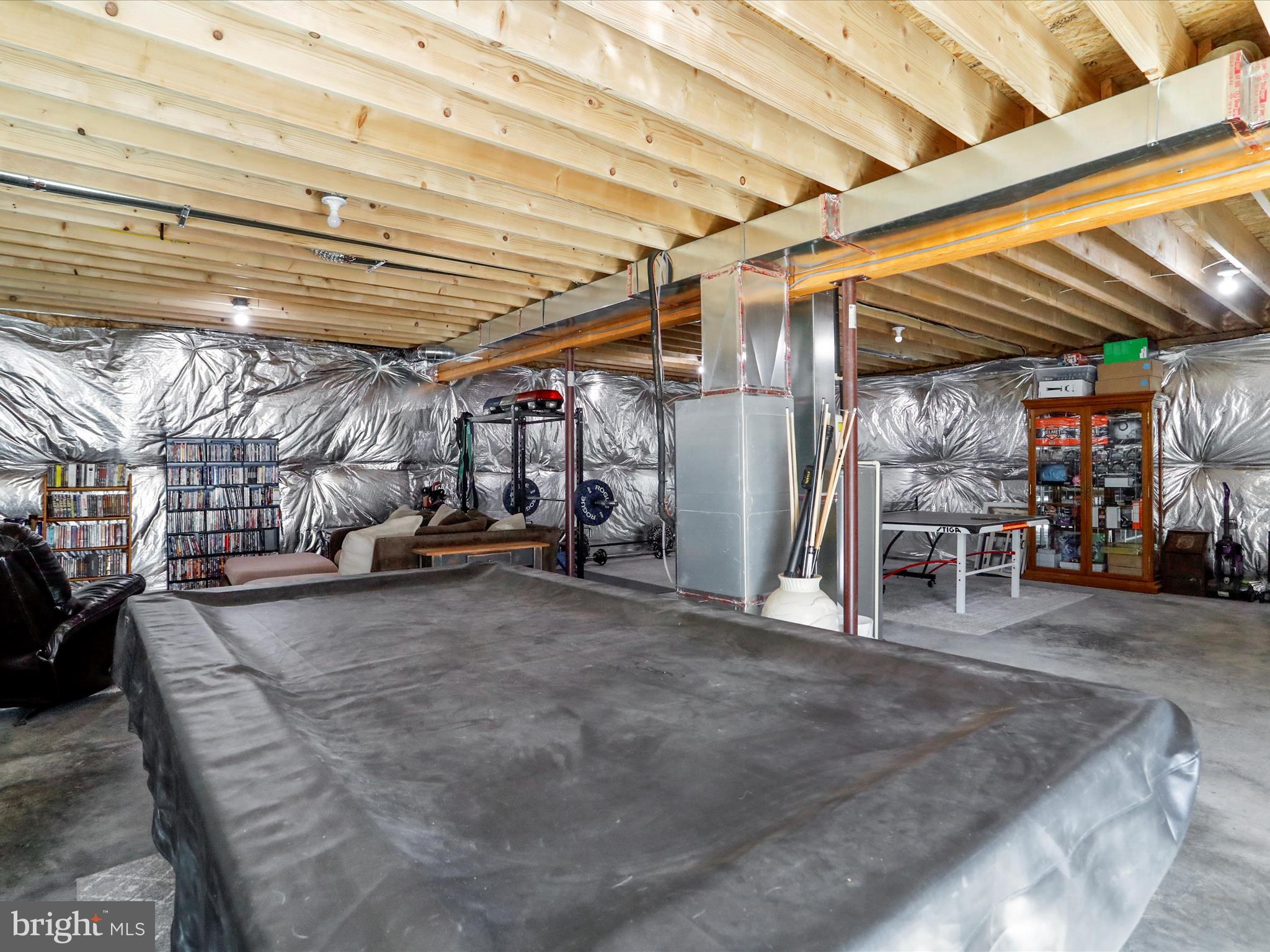 FAIRVIEW OAKS - Residential