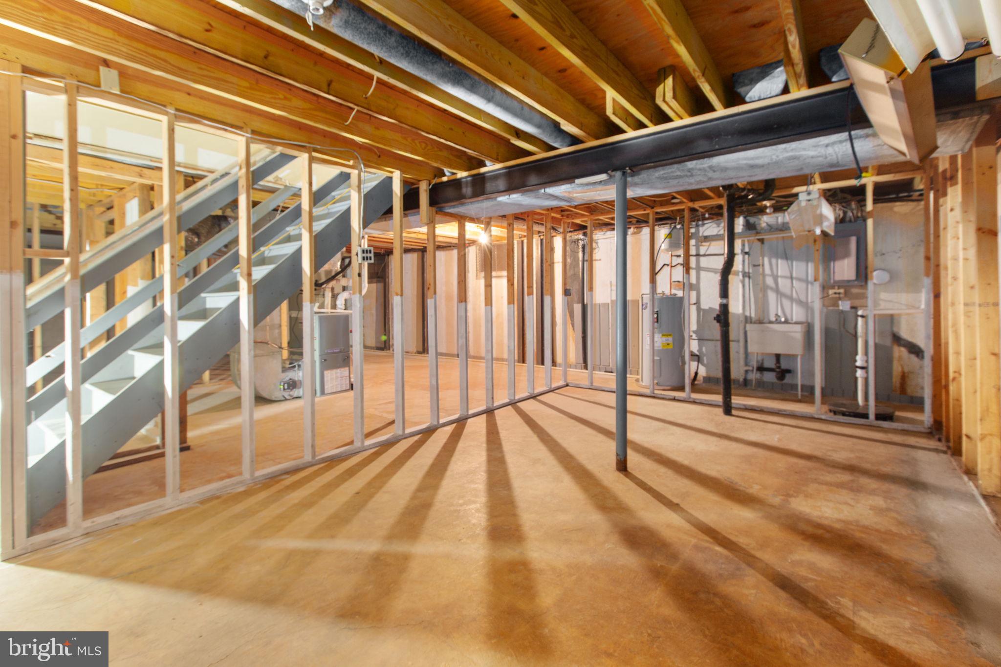 ALUM SPRINGS ESTATES - Residential