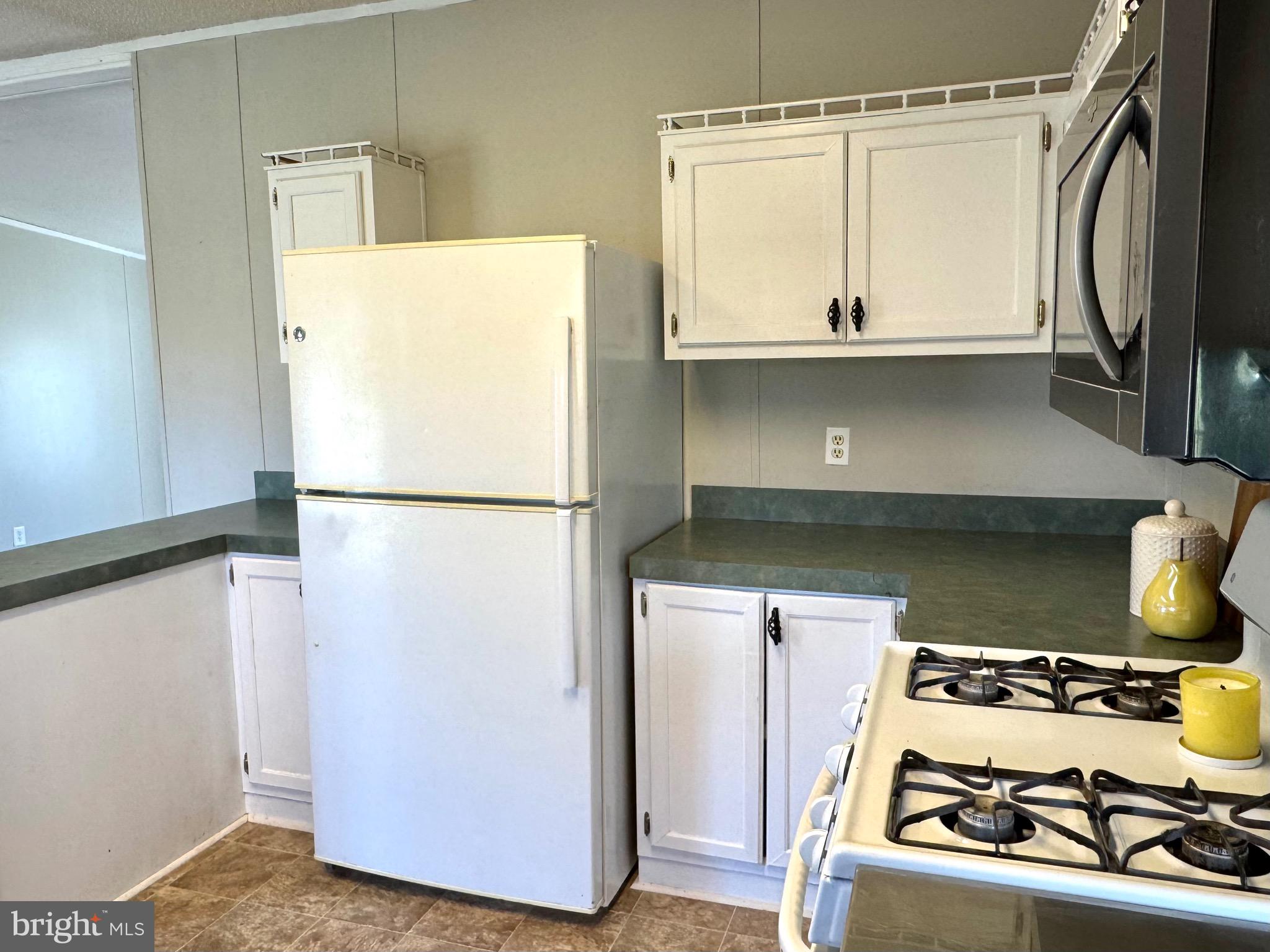 NEWBERRY FARMS - Residential