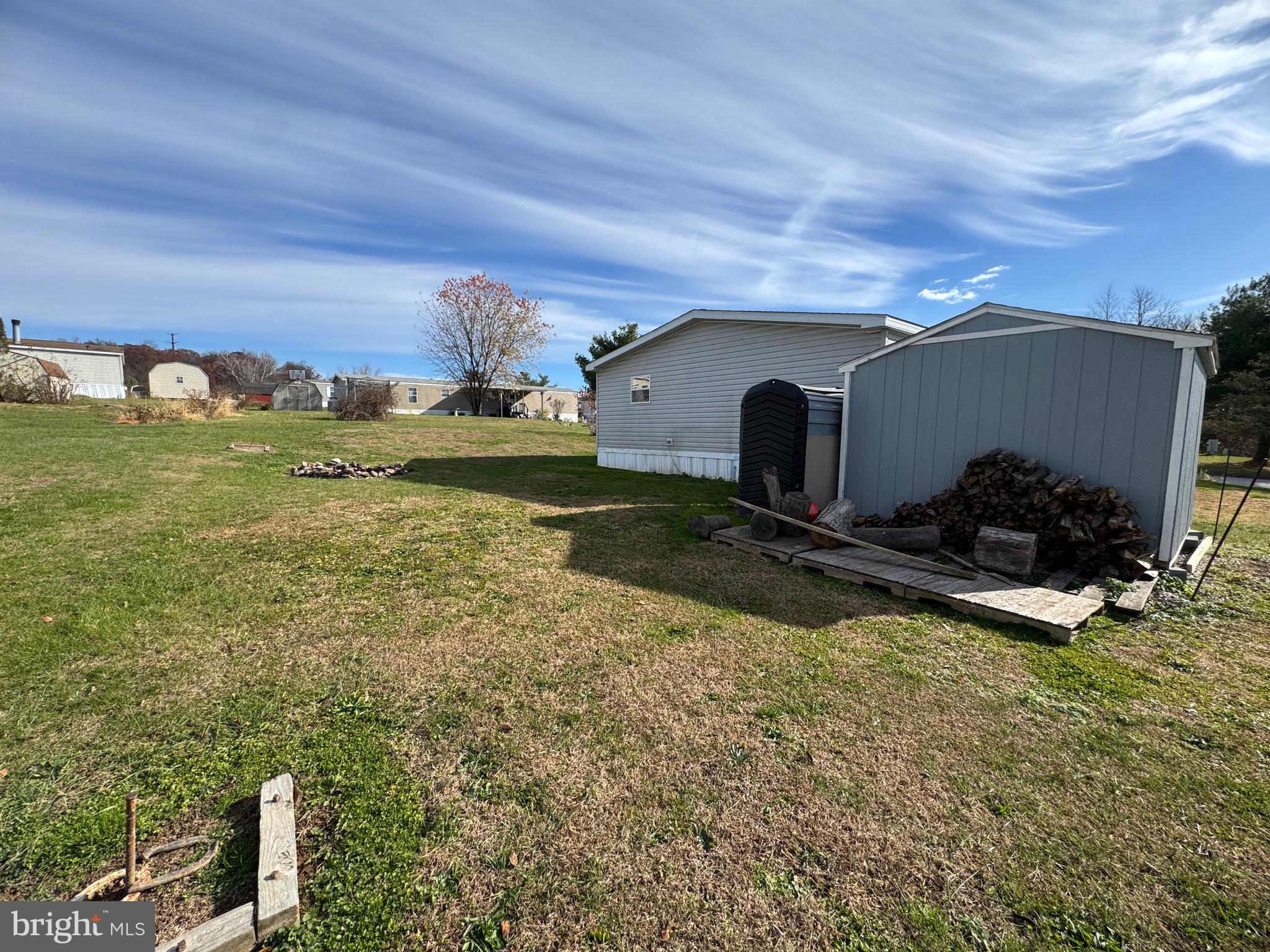 NEWBERRY FARMS - Residential