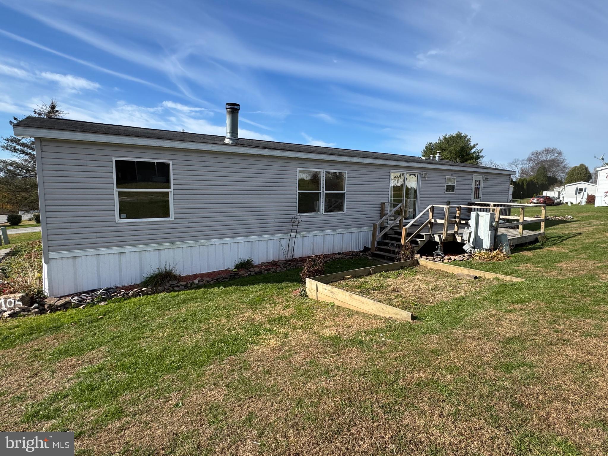 NEWBERRY FARMS - Residential