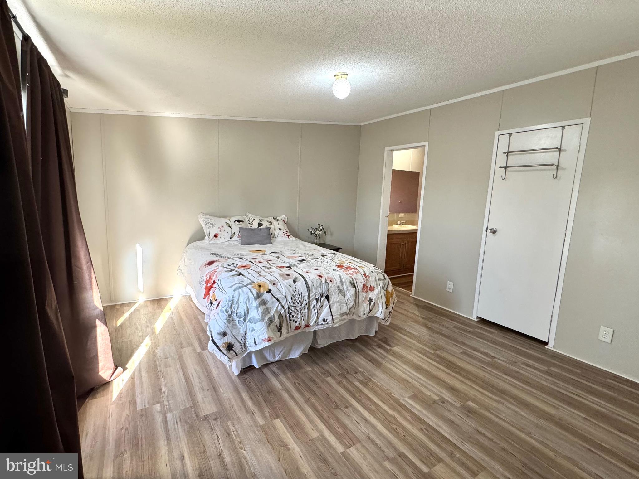 NEWBERRY FARMS - Residential