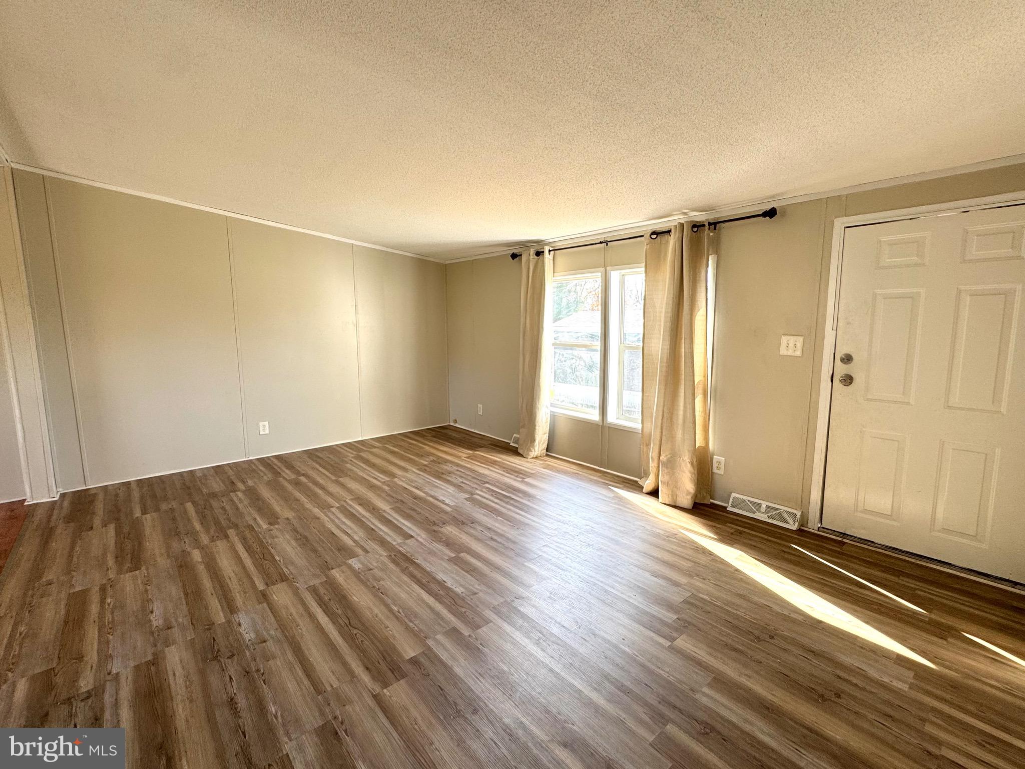 NEWBERRY FARMS - Residential