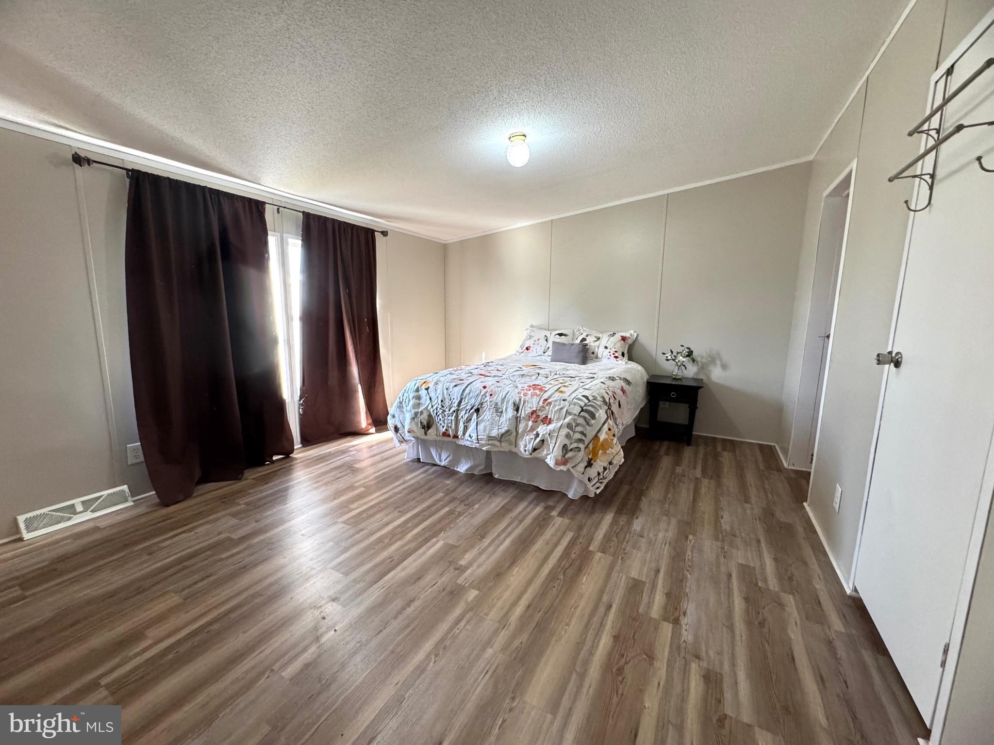 NEWBERRY FARMS - Residential