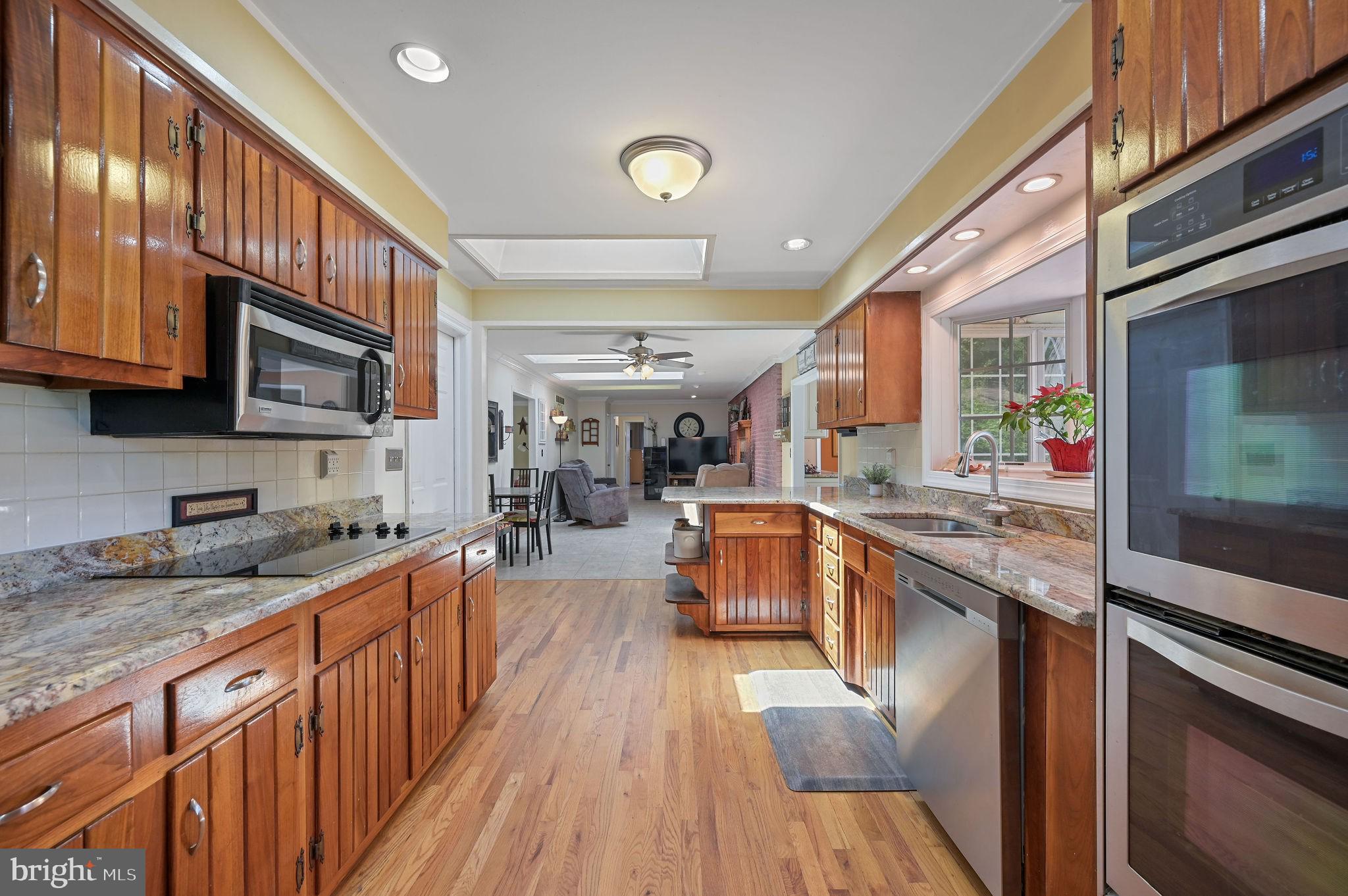 FAIRFIELD FARMS - Residential