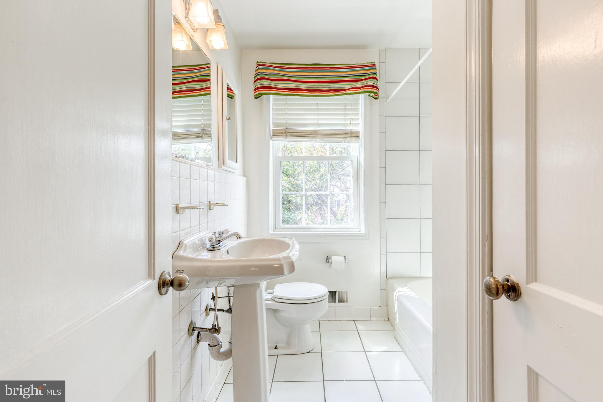 RODGERS FORGE - Residential Lease