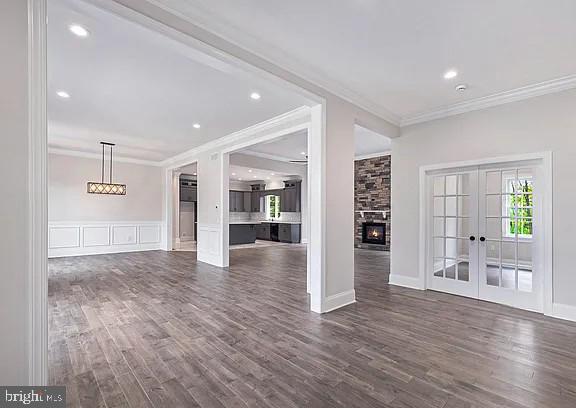 WOODLAND HILLS EST. - Residential