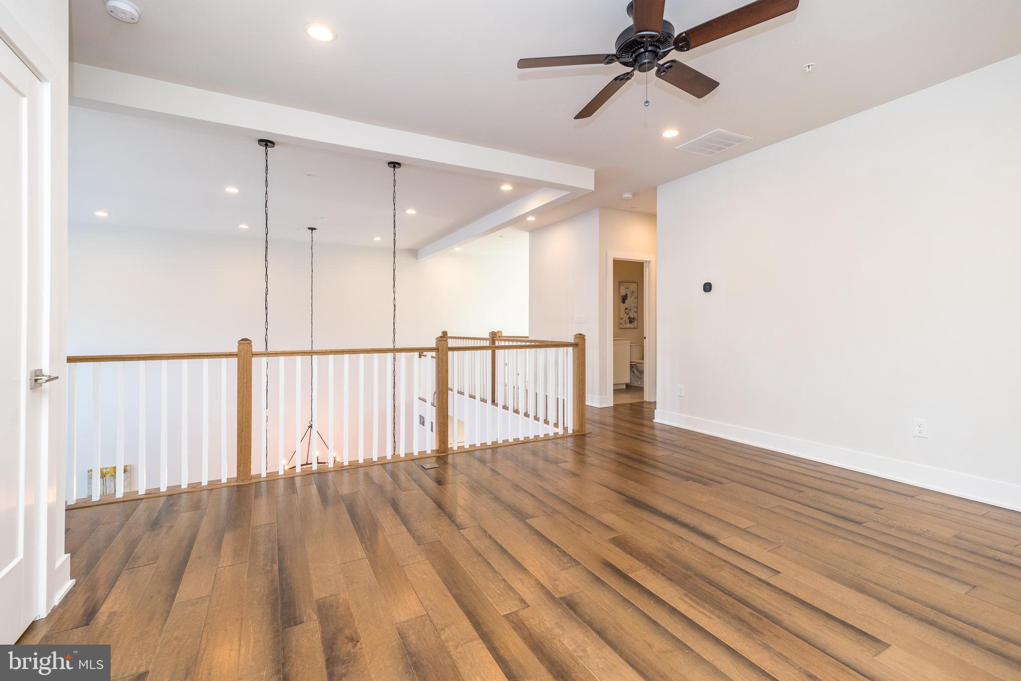 DOYLESTOWN WALK - Residential