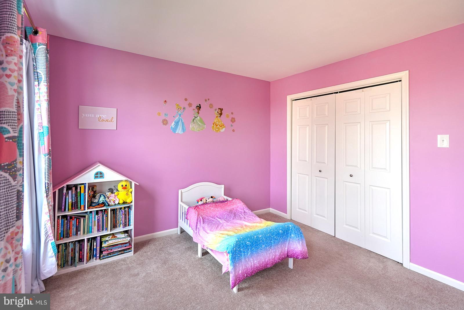 LOCKSLEY GLEN - Residential