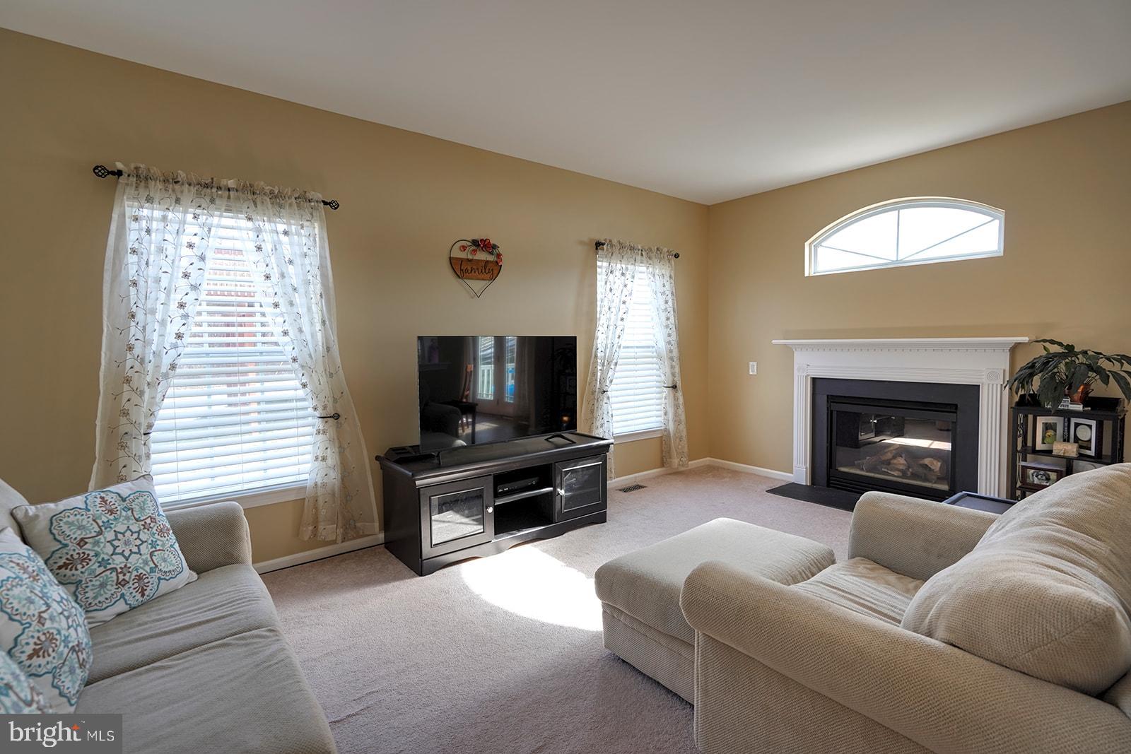 LOCKSLEY GLEN - Residential