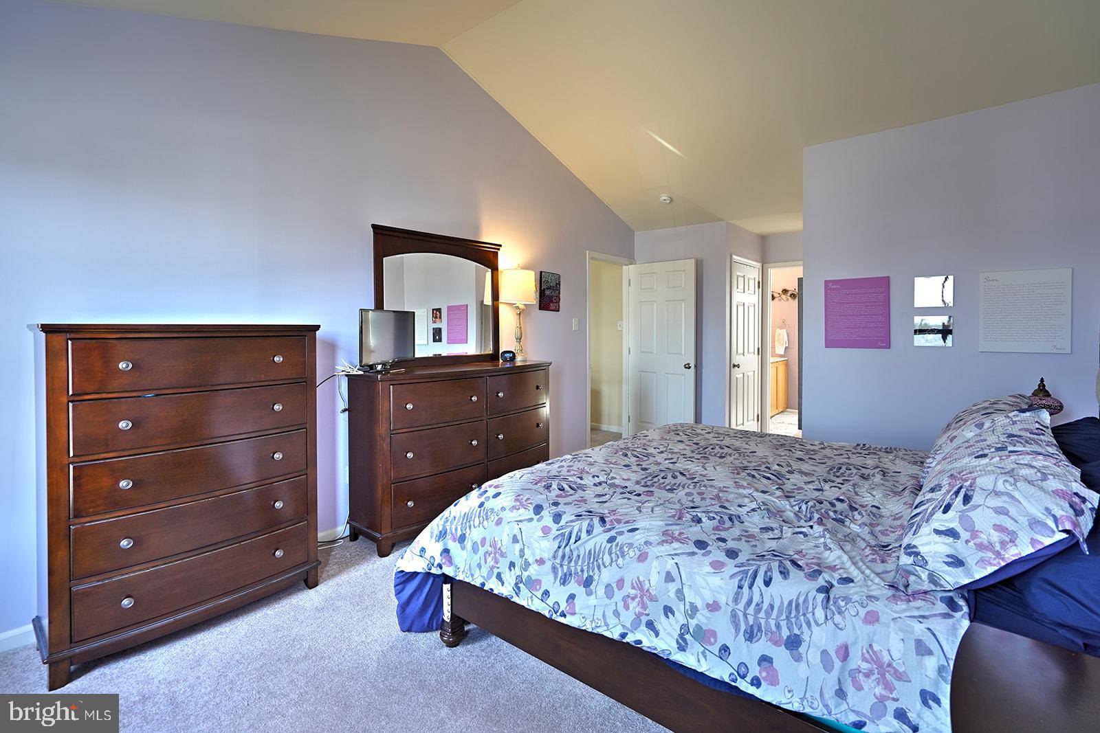 LOCKSLEY GLEN - Residential