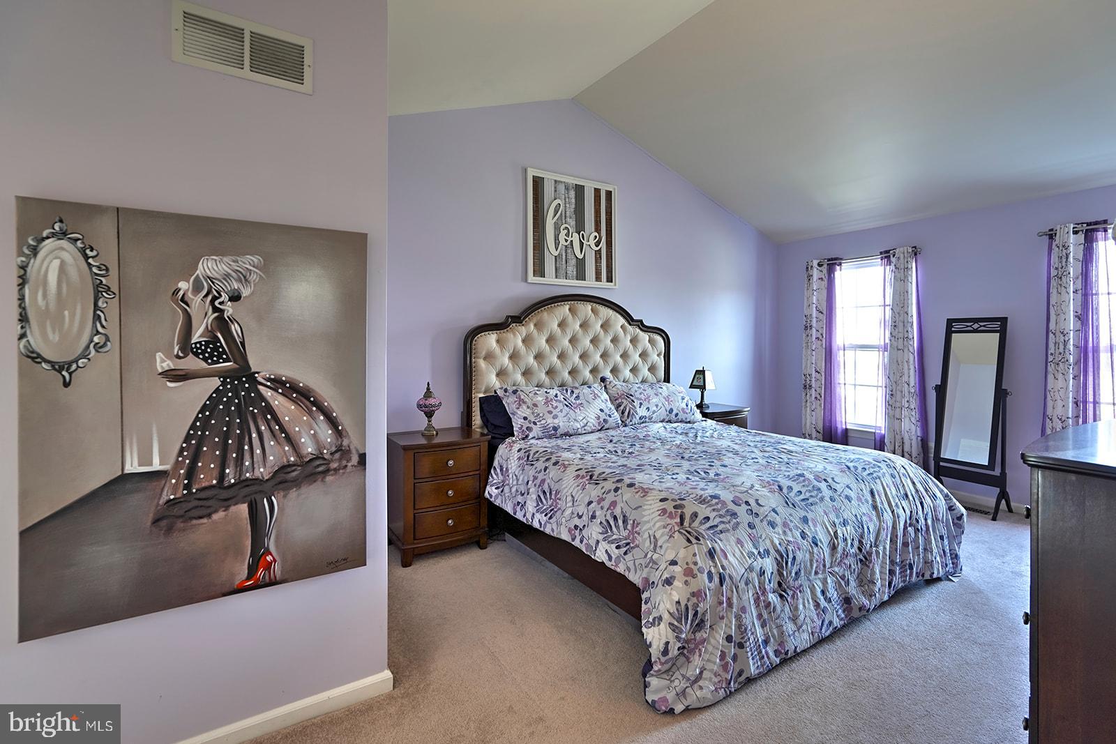 LOCKSLEY GLEN - Residential