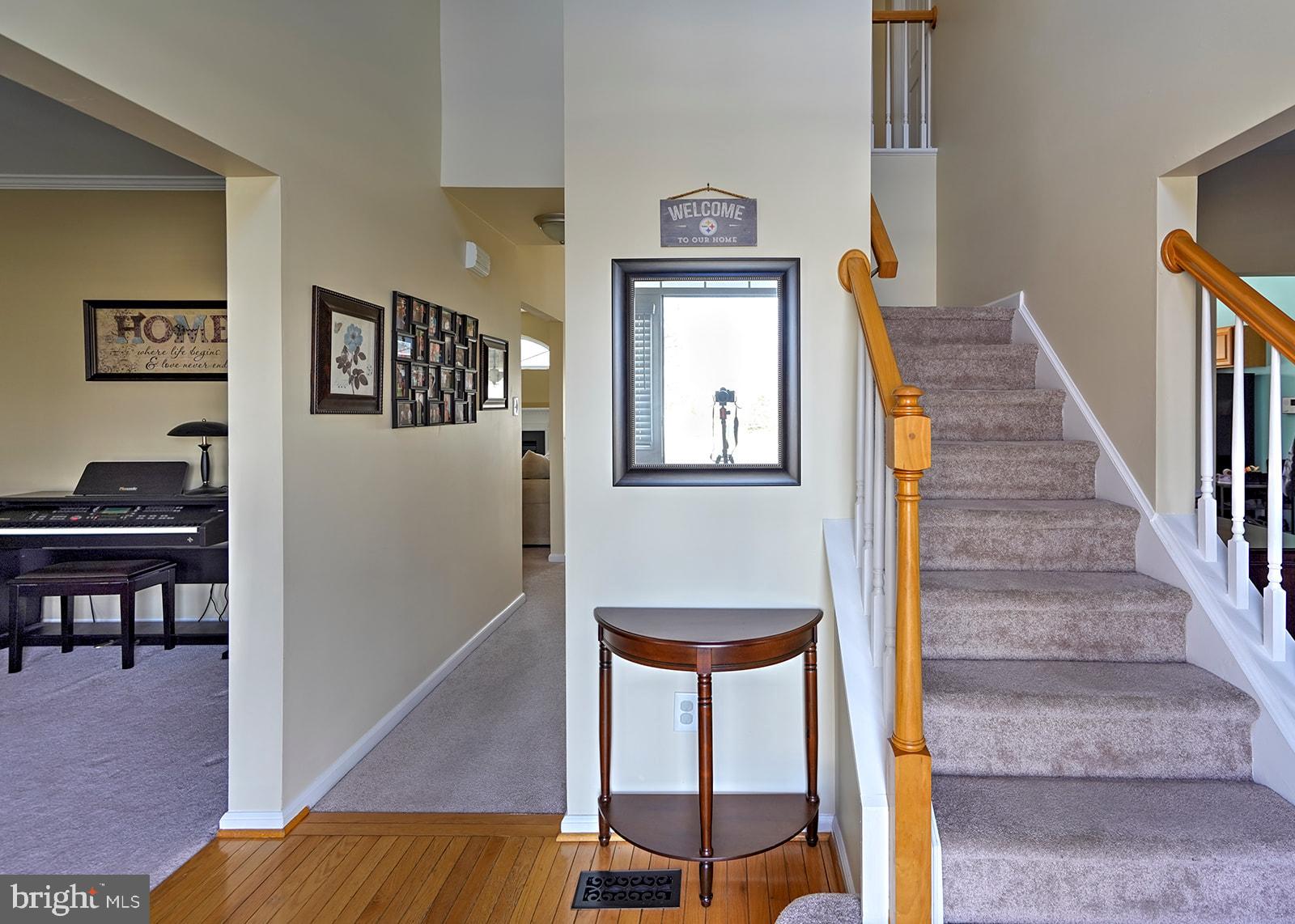 LOCKSLEY GLEN - Residential