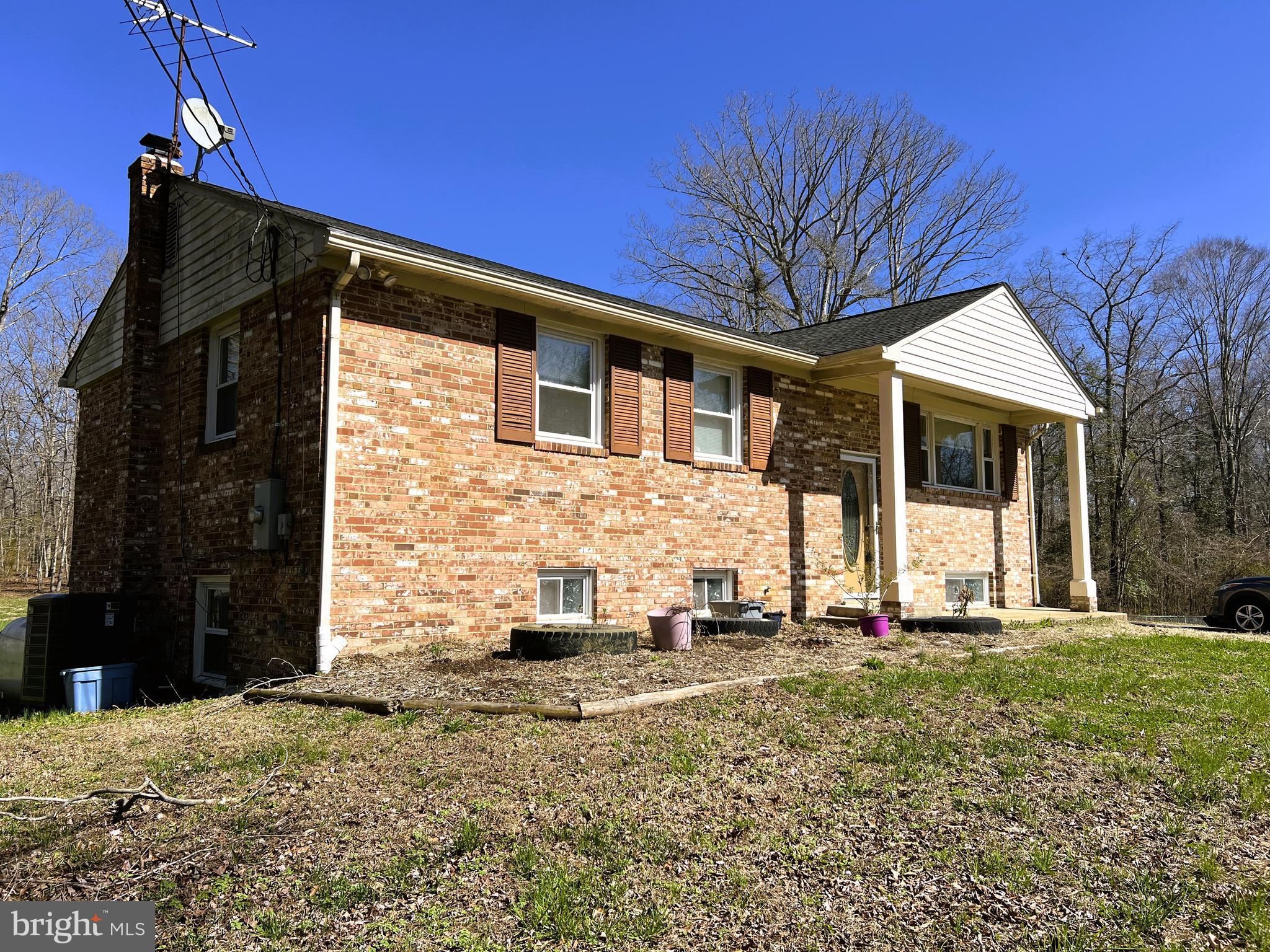13220 BREEZY COURT