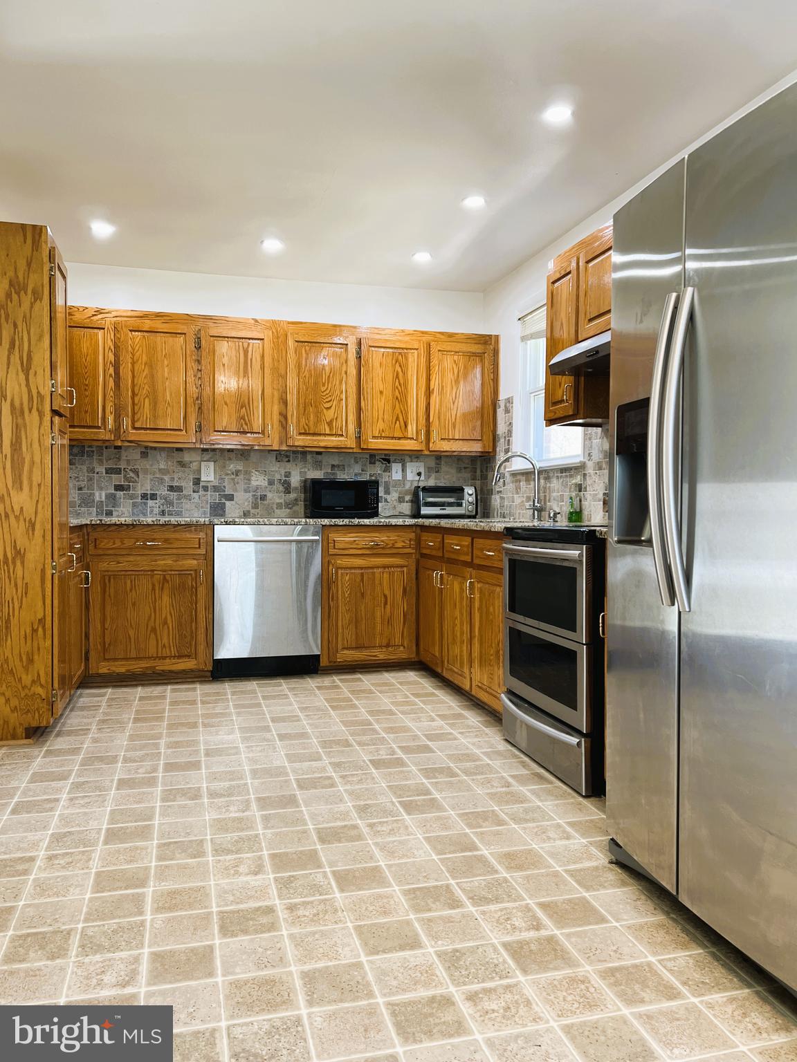 13220 BREEZY COURT