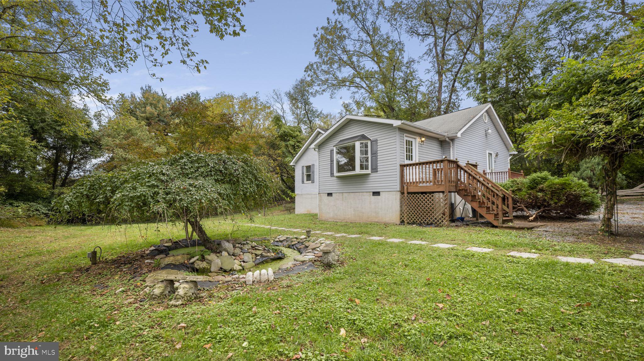 CHARLES TOWN - Residential