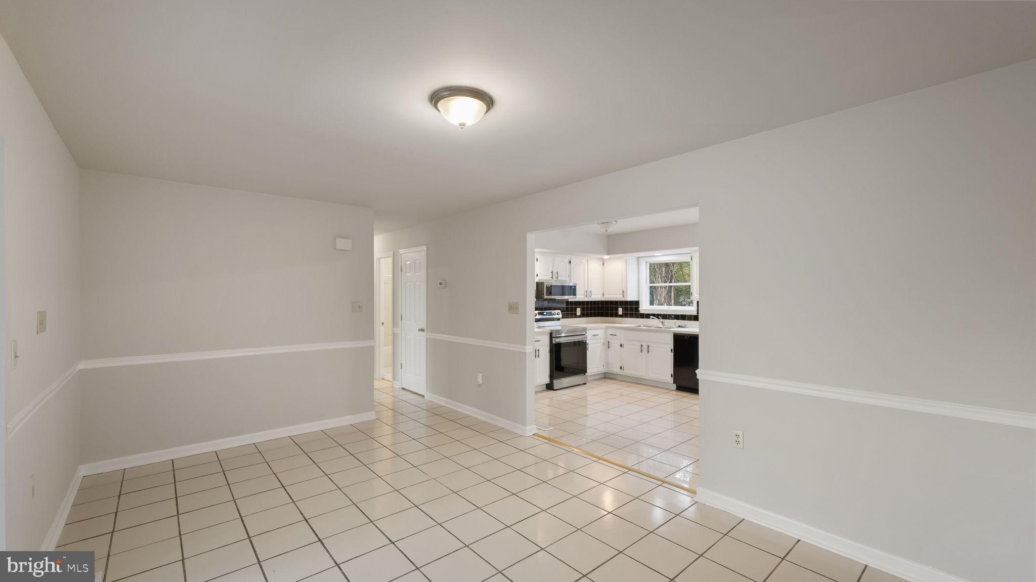 CHARLES TOWN - Residential