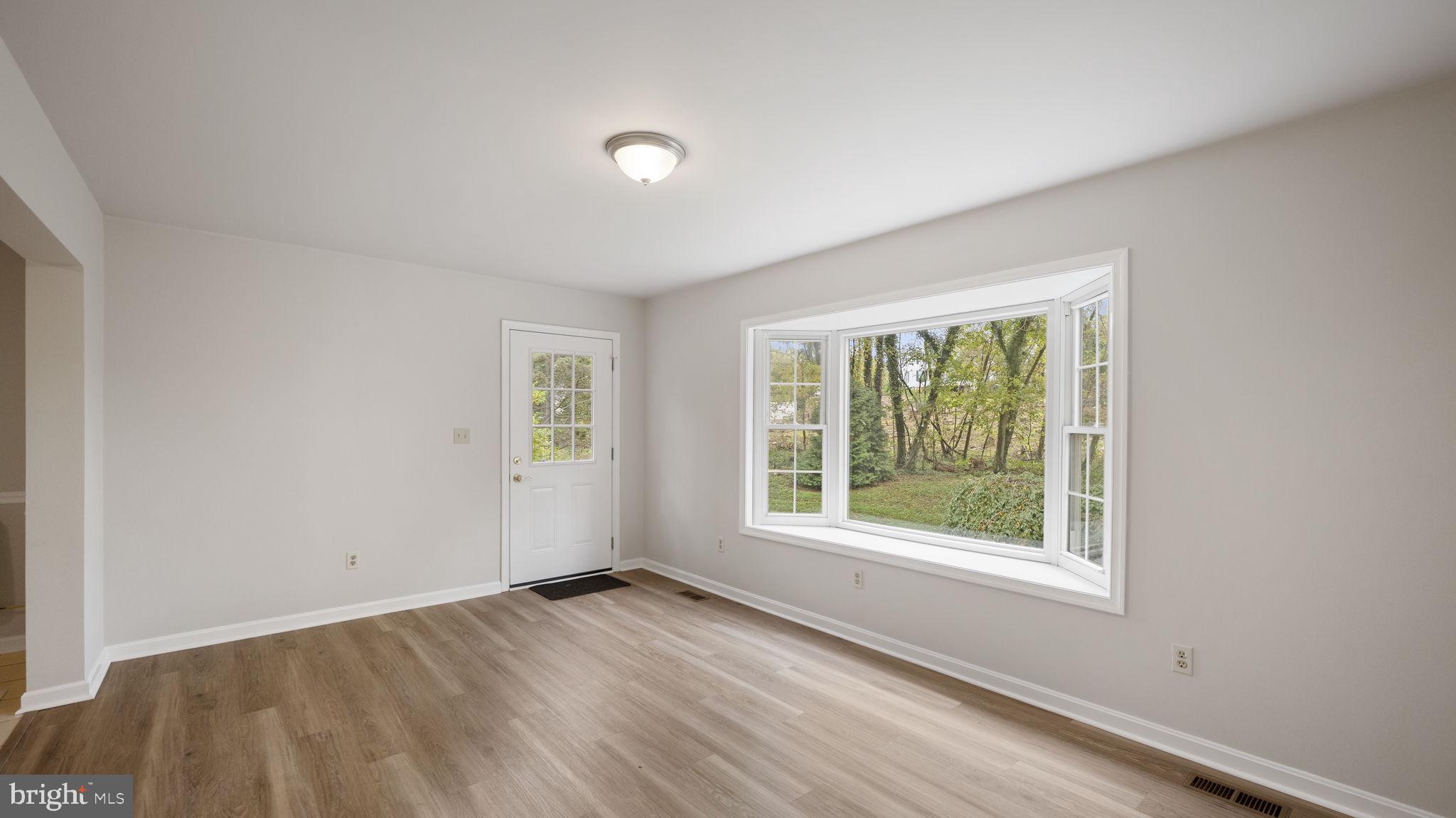 CHARLES TOWN - Residential